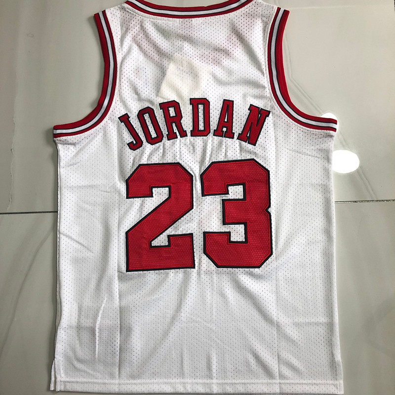 Bulls 23#AU dense embroidery 97-98 white