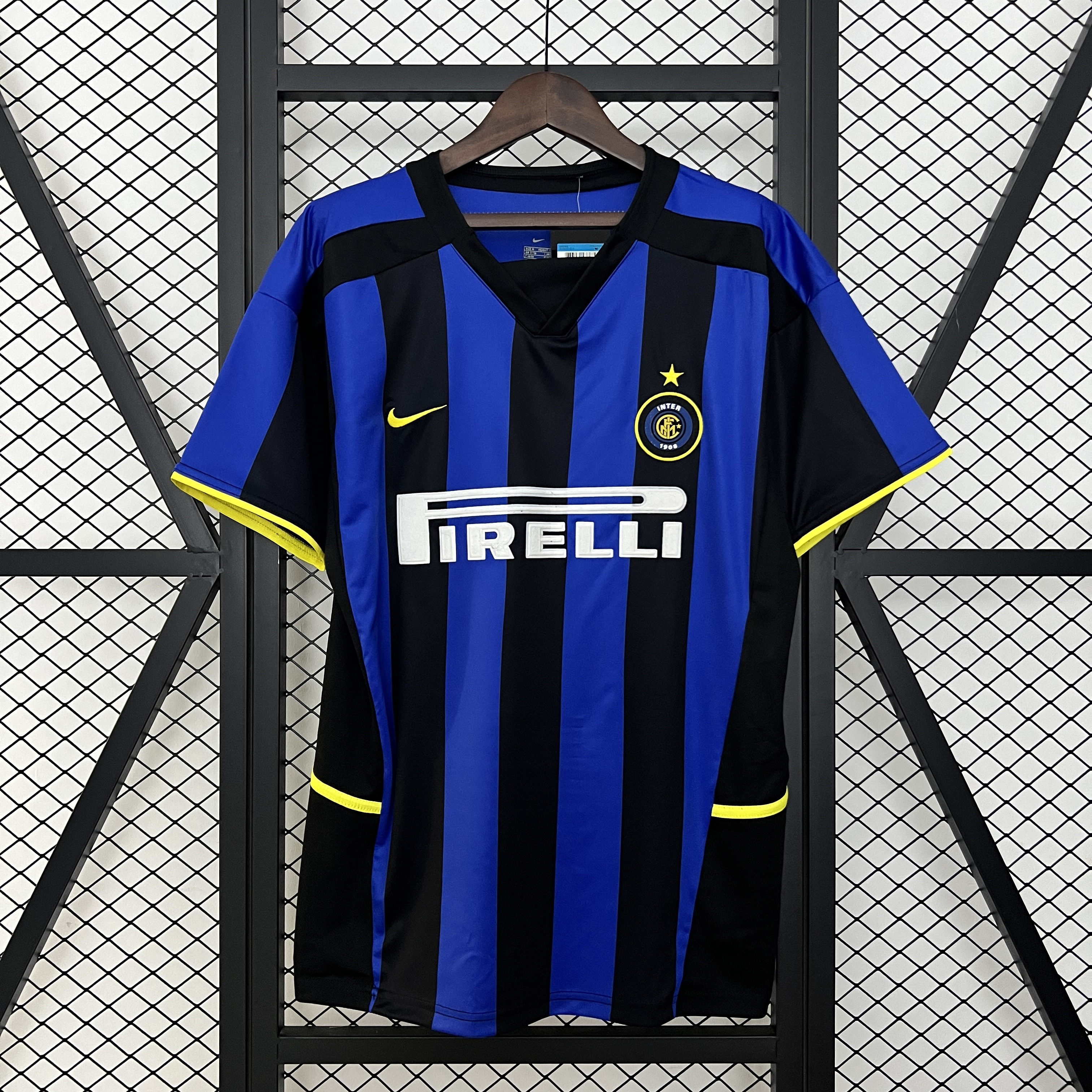Retro Inter Milan 2002-03 Home Jersey