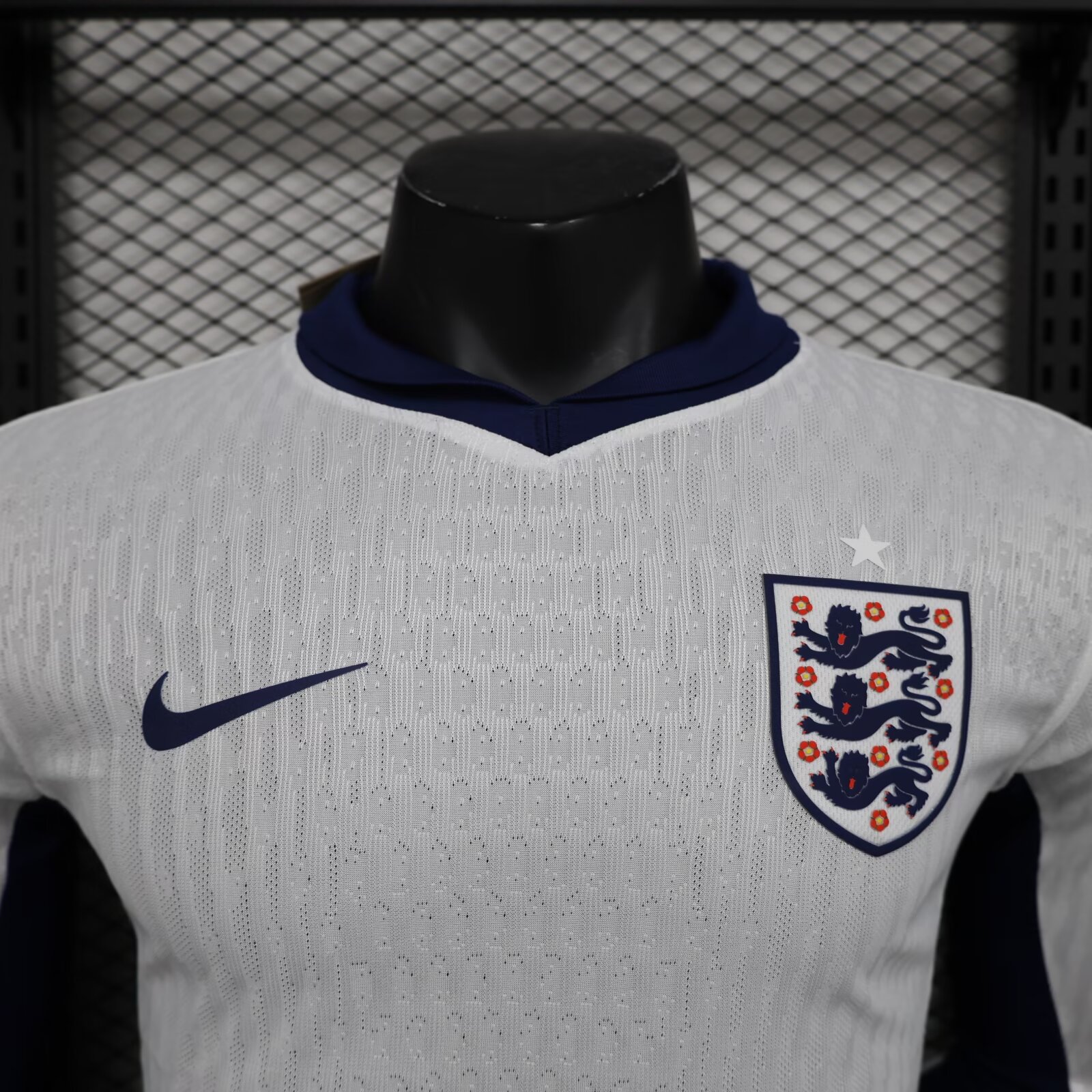 2024/25 England home players long sleeves