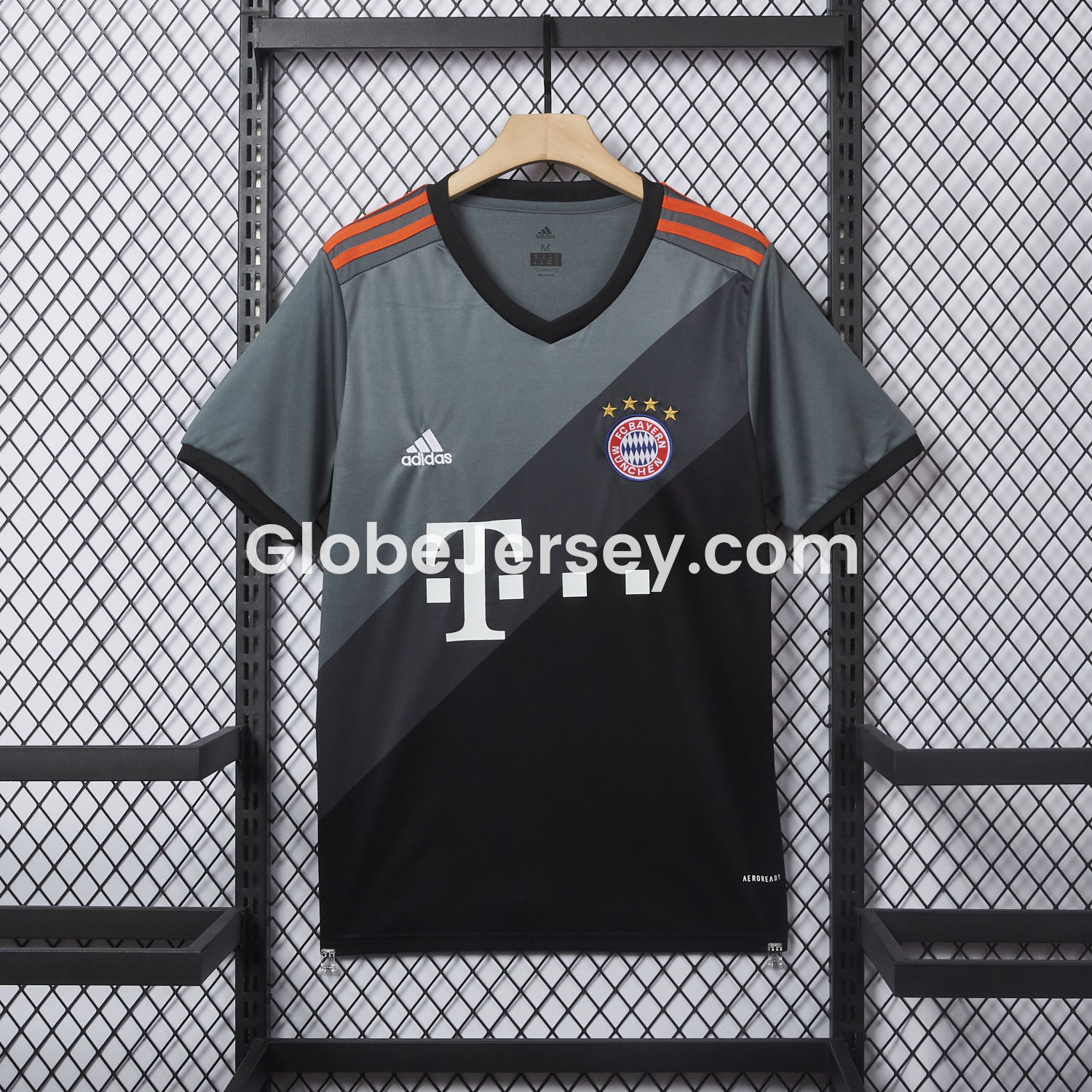 Retro Bayern Munich 2016-17 Away Jersey