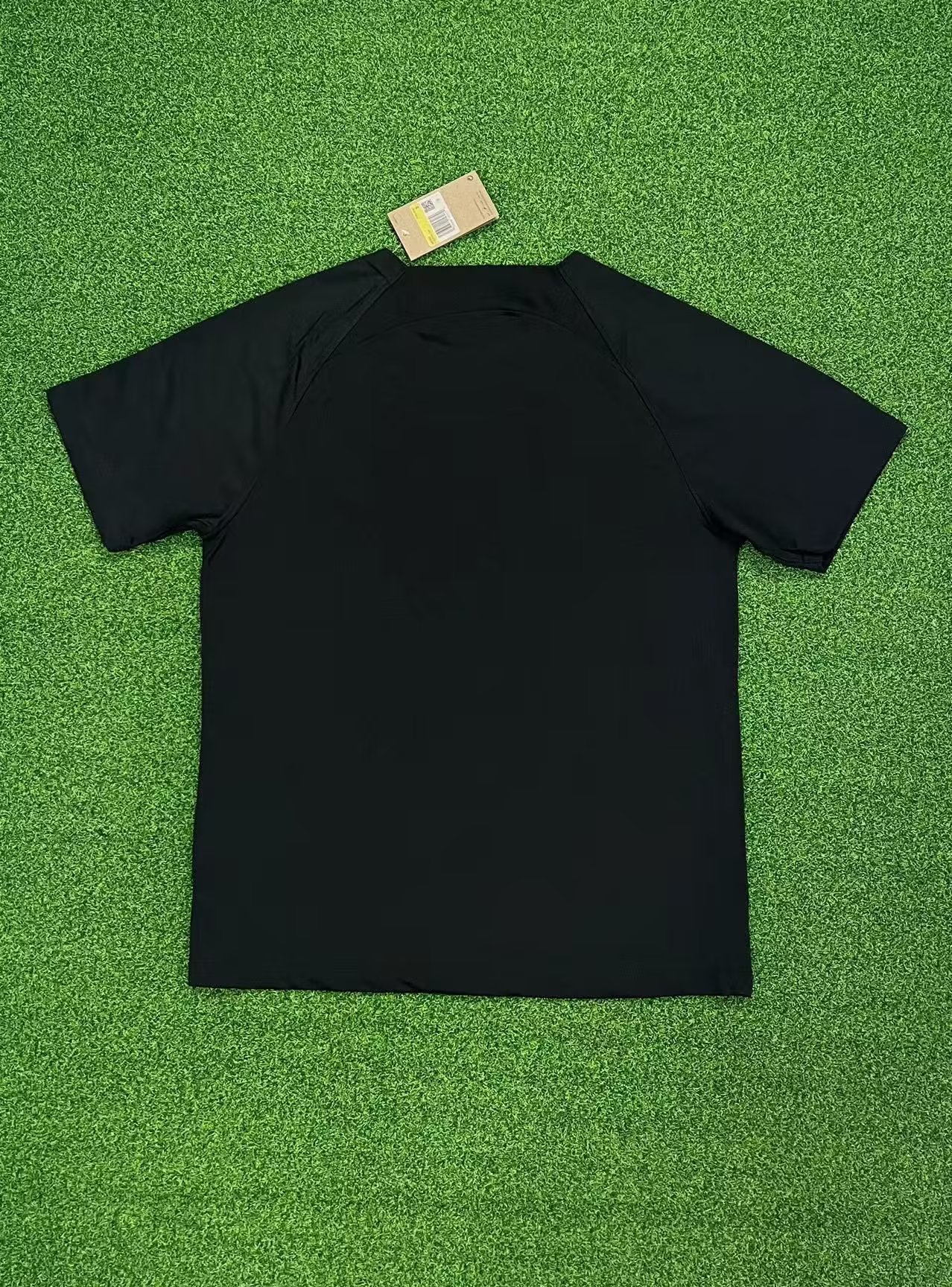 2425  FC Red Bull Salzburg Jersey..Player embroidery version