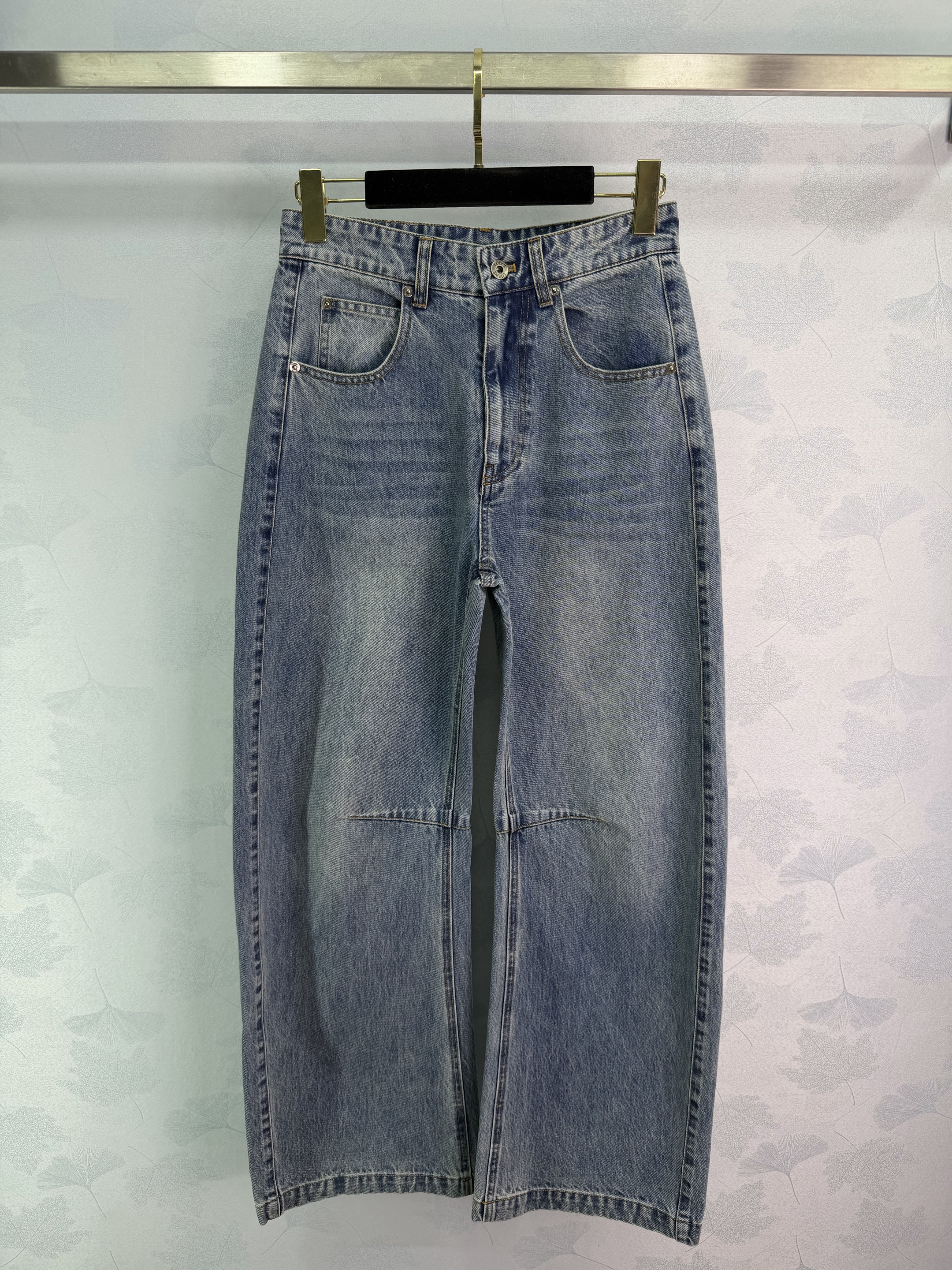 New embroidered jeans for early spring