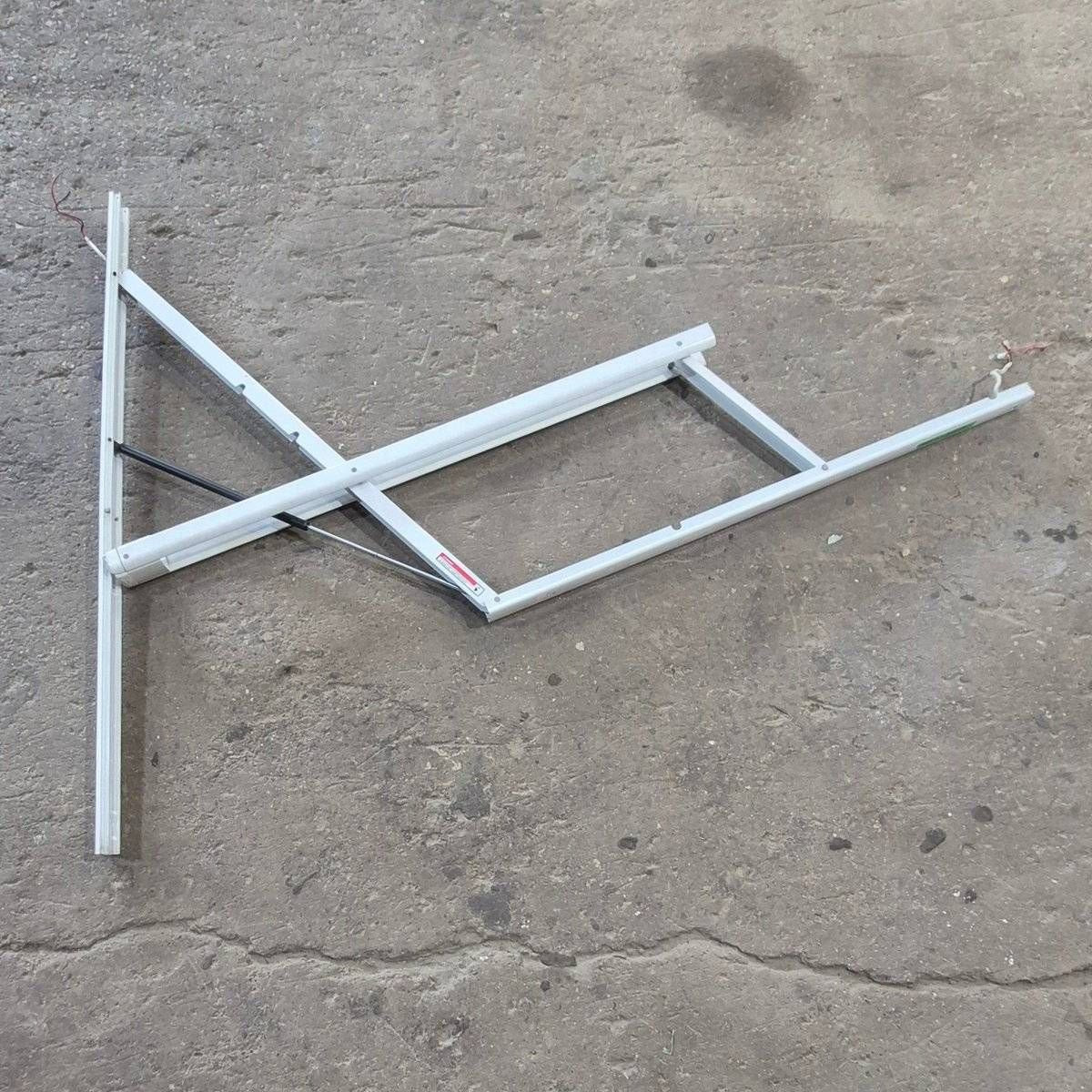 Used Carefree Awning Arm, Drive (Front), Steep Pitch, White, 59 - Travel'r , R001507WHT