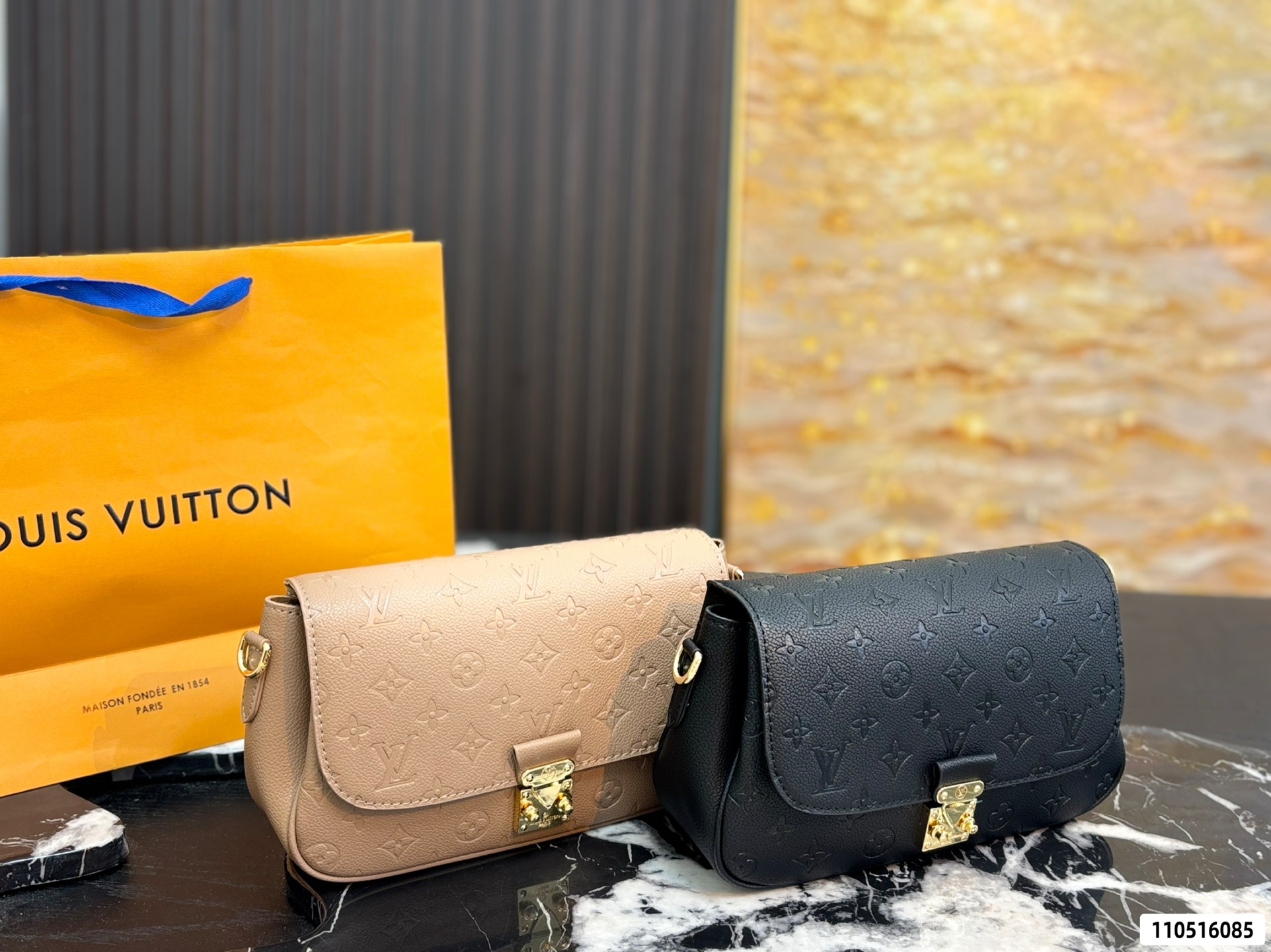 LV Pochette Métis East West Bag