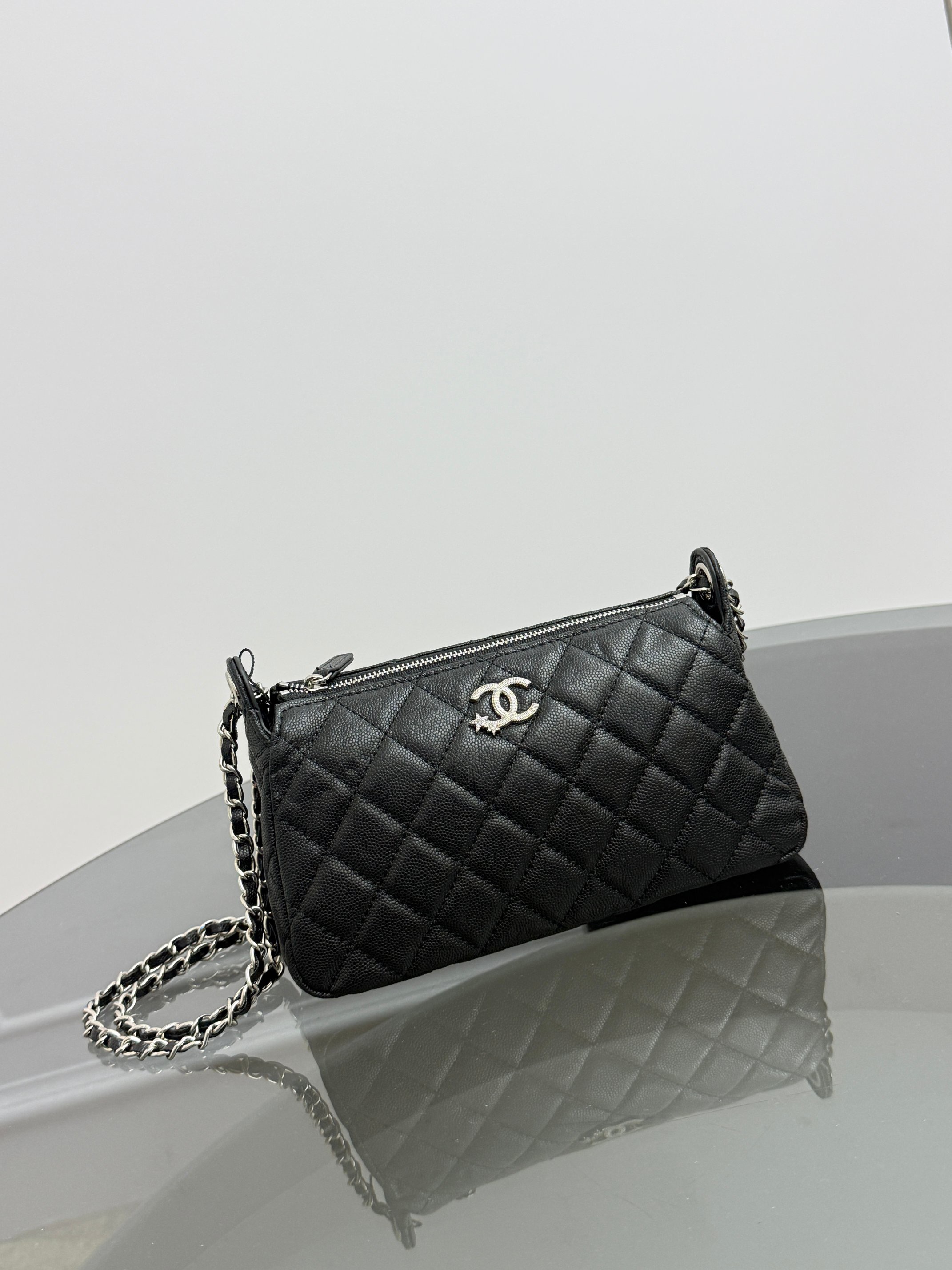 Chanel Caviar Qulited Purse with Chain