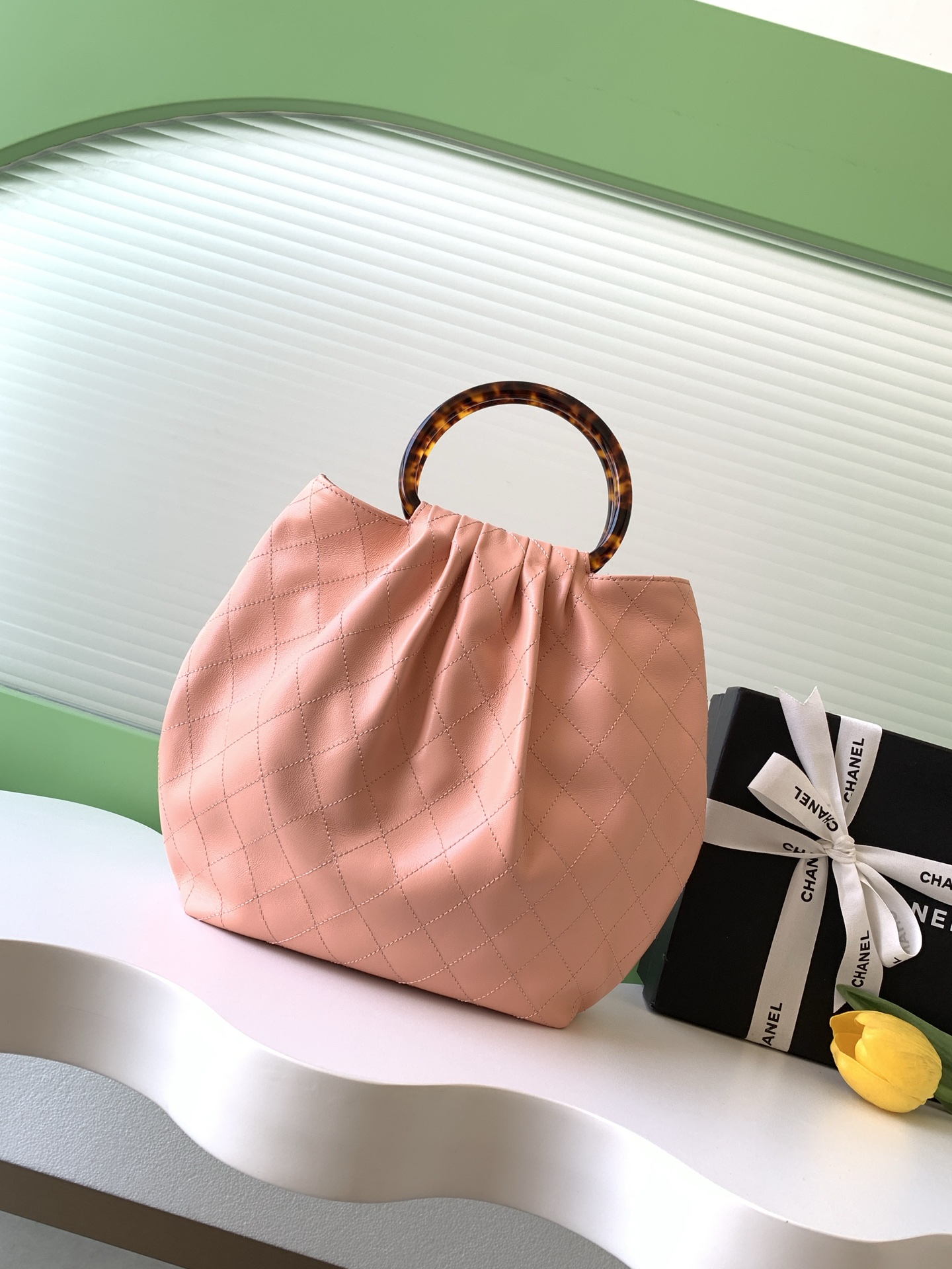 Early Spring Collection Tortoiseshell Handle Bag-Large Size