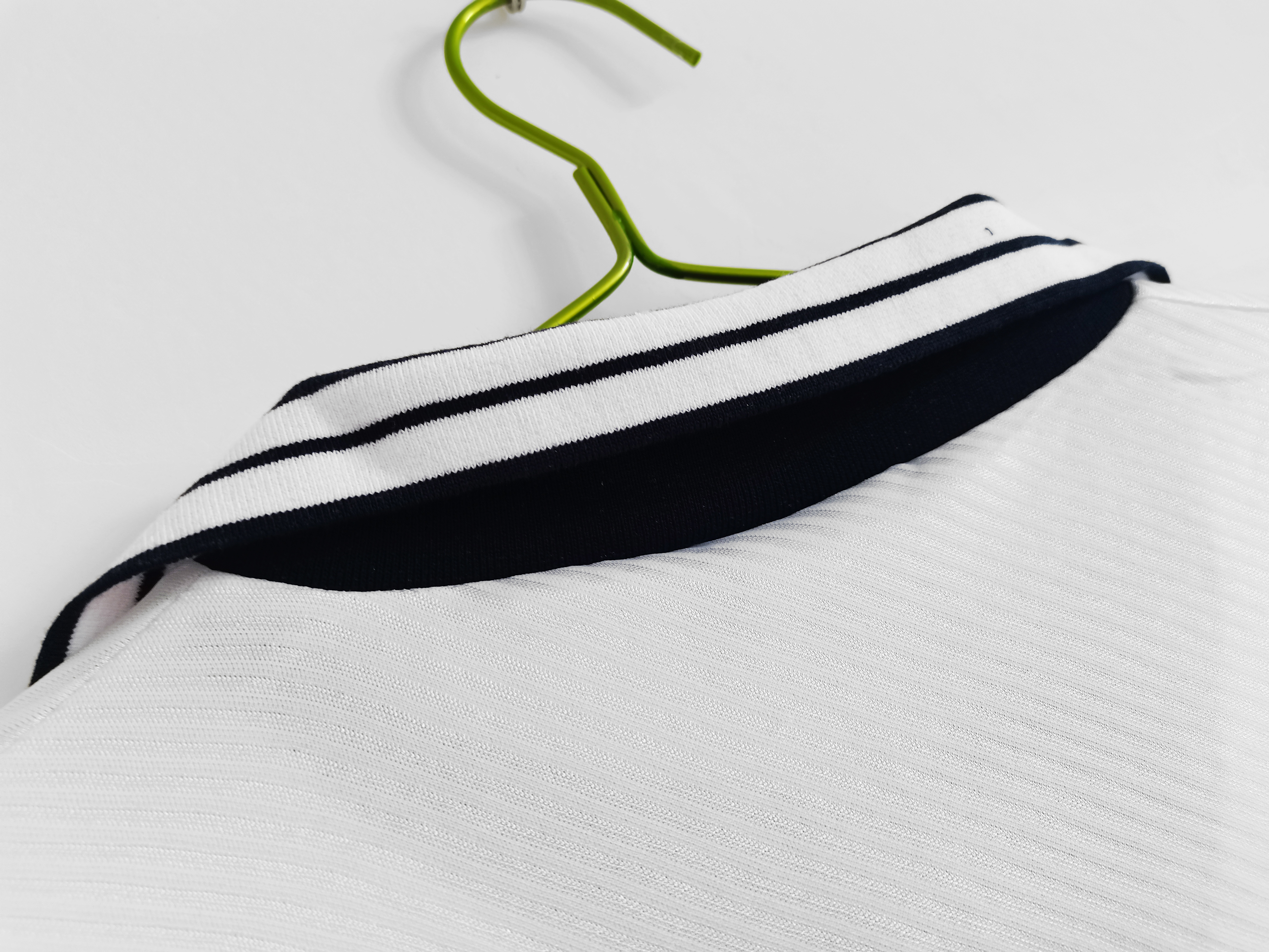 1994/95 Tottenham Hotspur Home Retro Jersey - Fans Edition