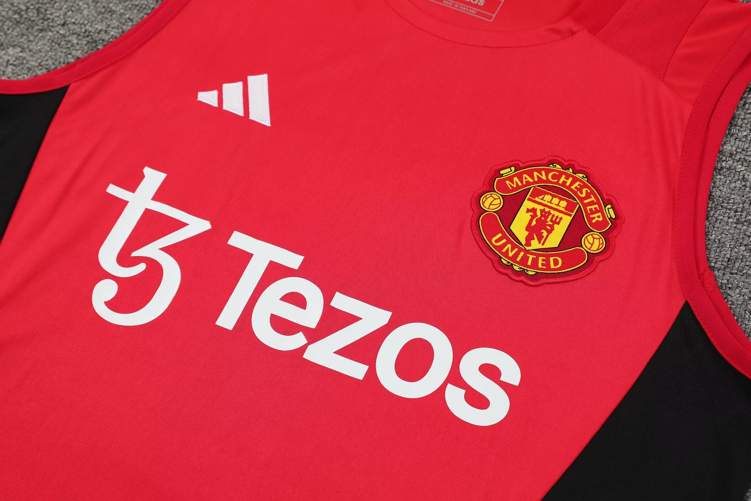 2024/25 Manchester United training vest