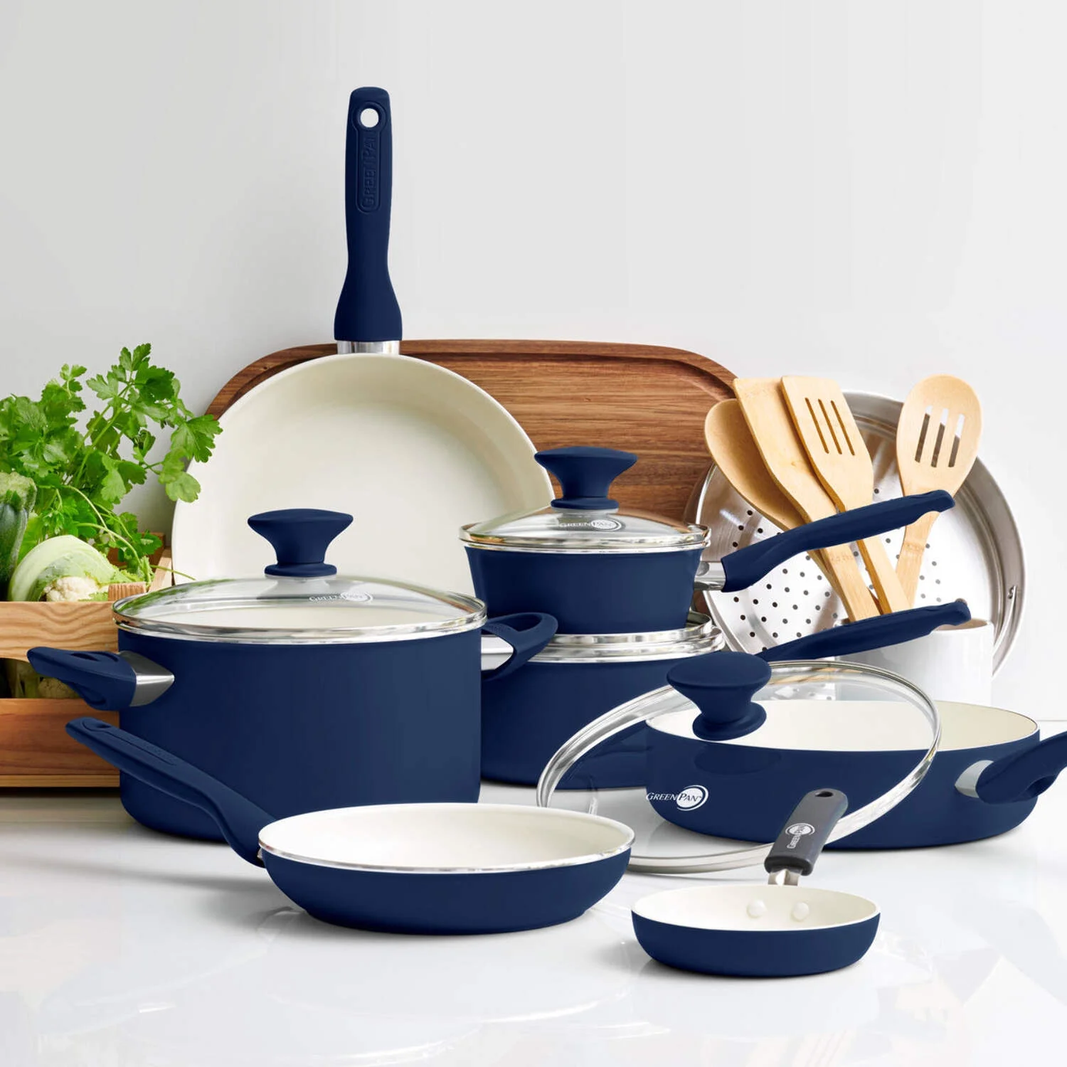 GreenPan Rio Ceramic Nonstick 16-Piece Cookware Set - Black