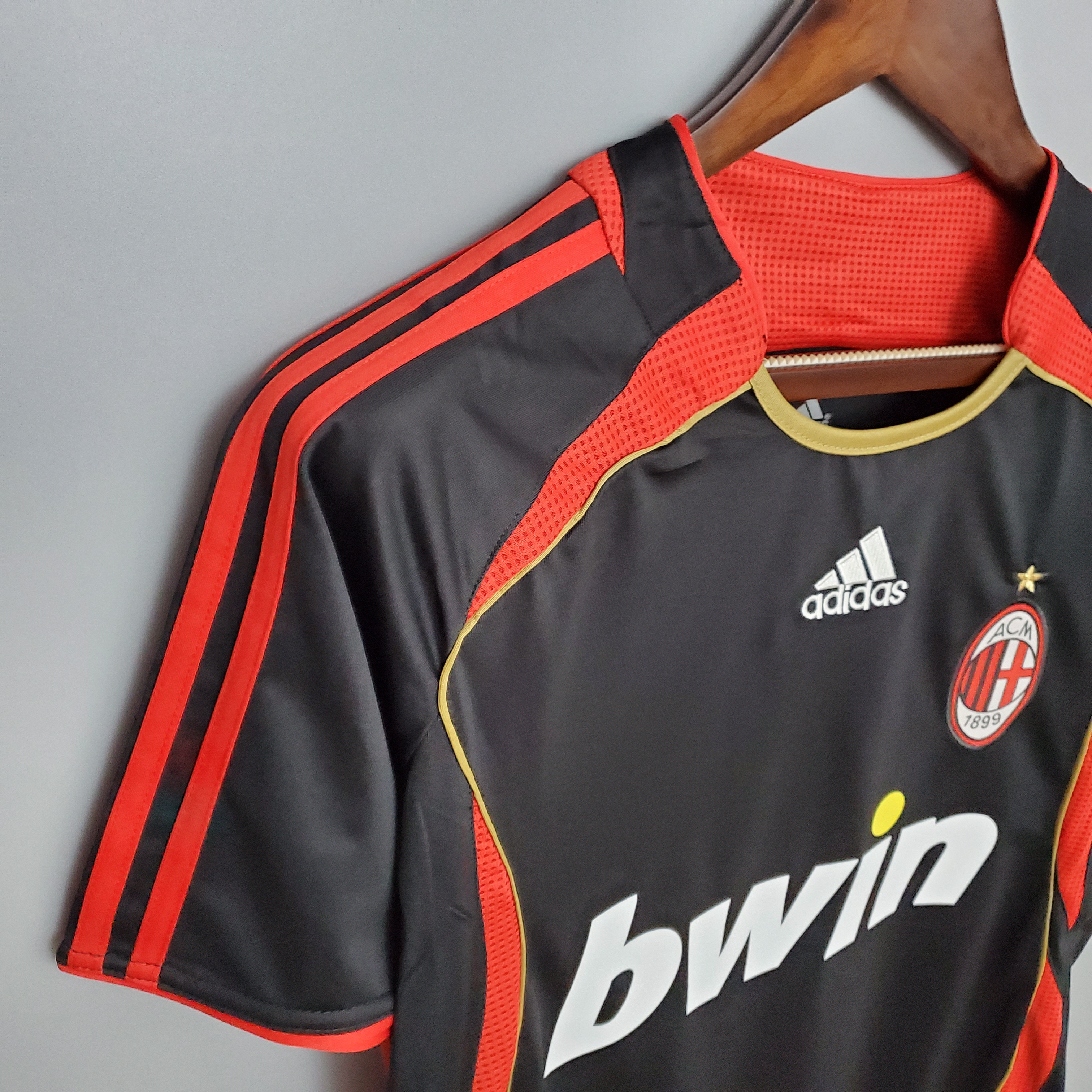 2006/07 AC Milan Second Away Retro Shirt