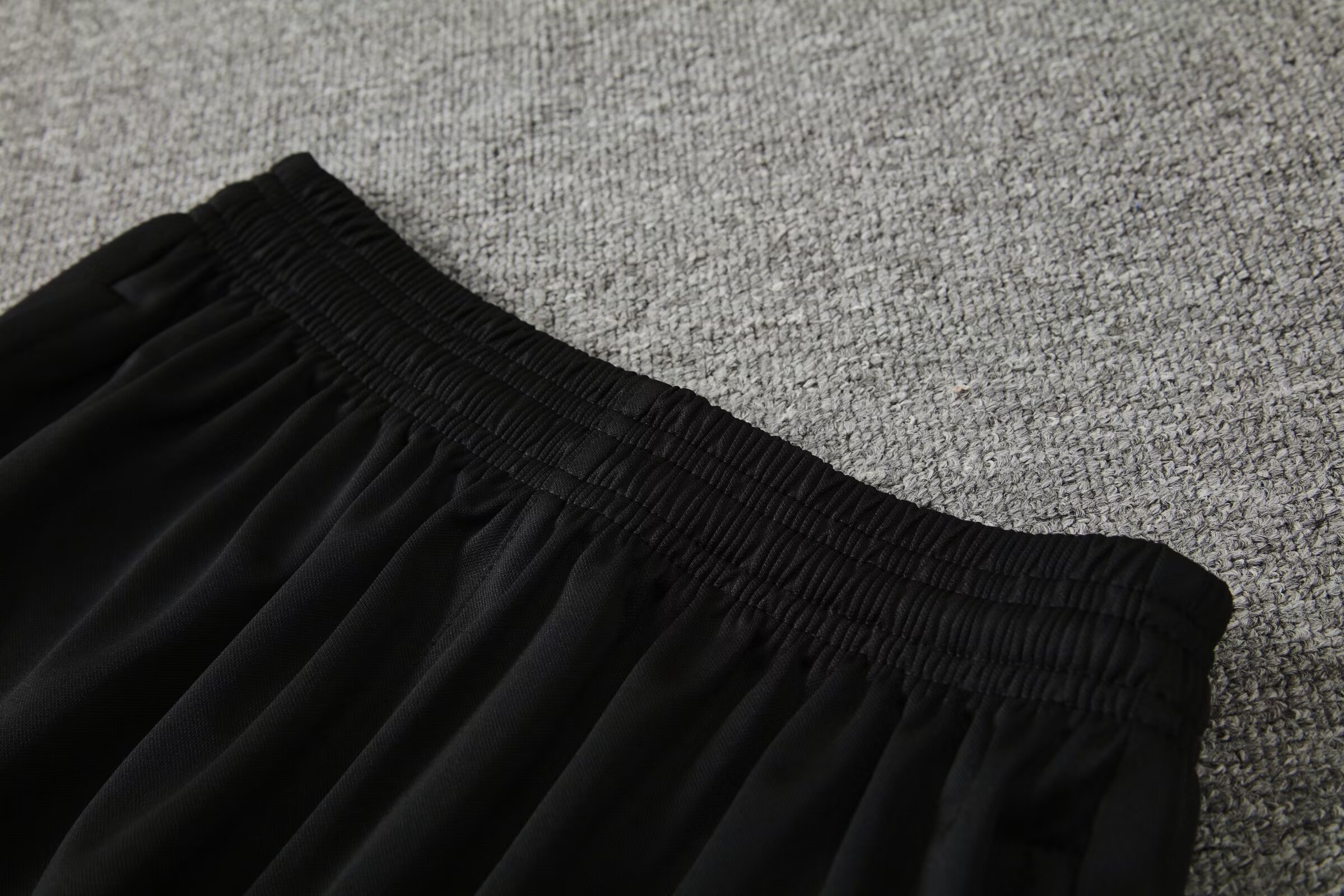 2024/25 Paris Training Vest