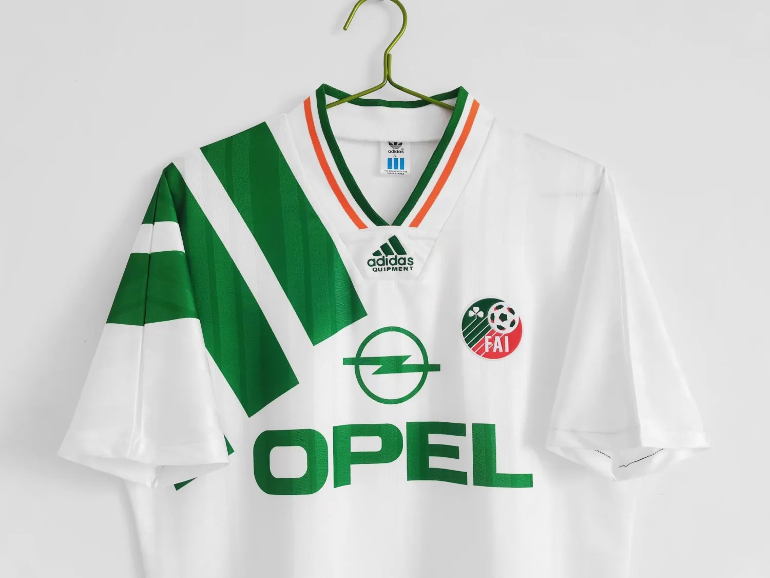 1992/94 Ireland away retro jersey - Fans Edition