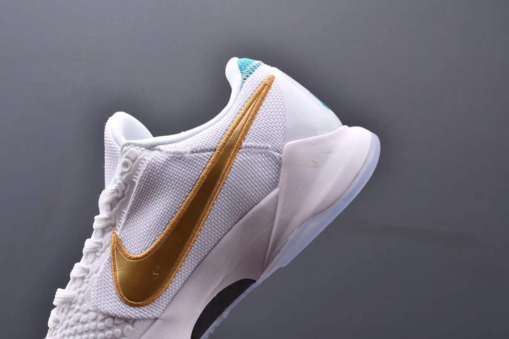 Kobe 5 Undefeated What If WHITE