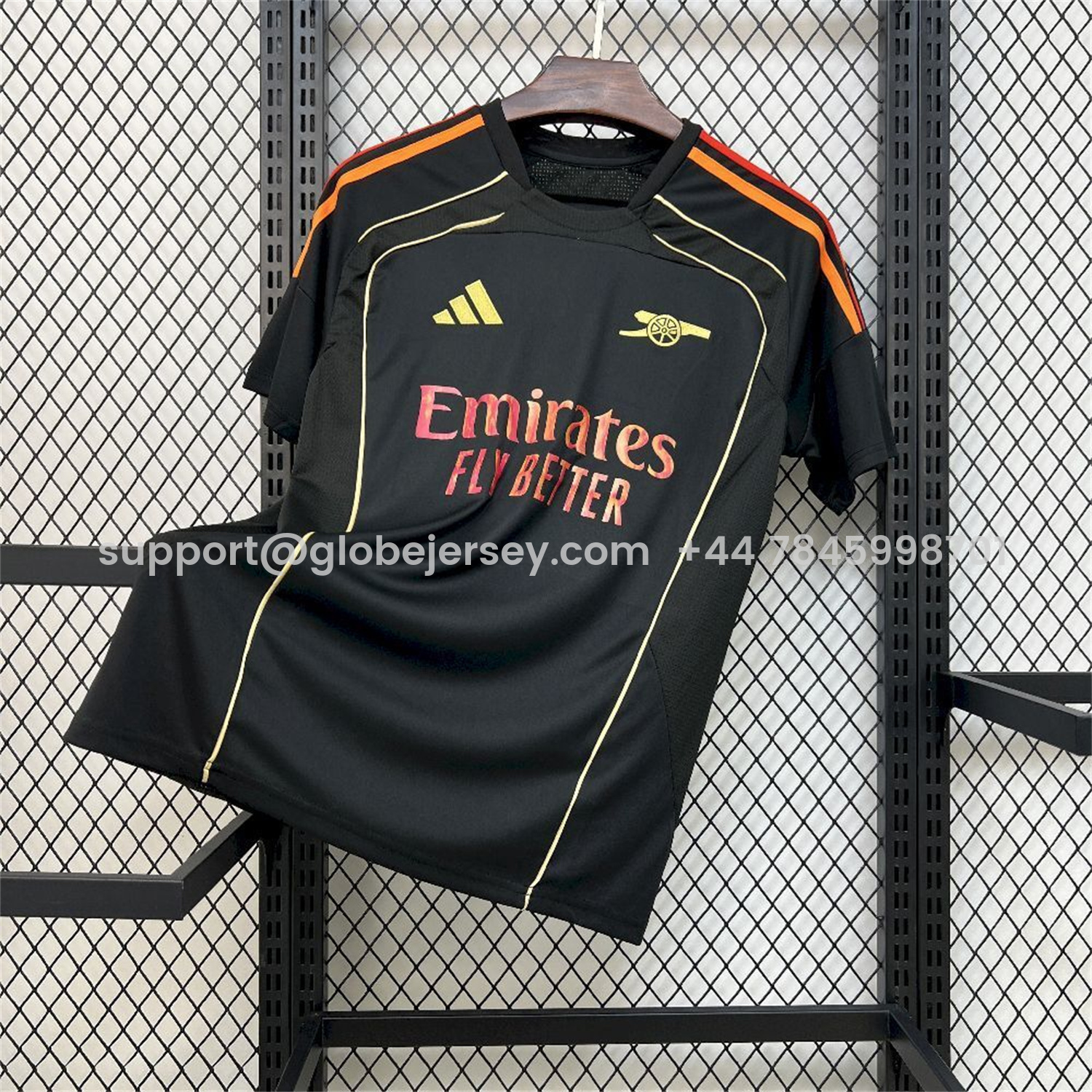 Arsenal 25-26 Gold Lines Black Training Jersey - Fans Version