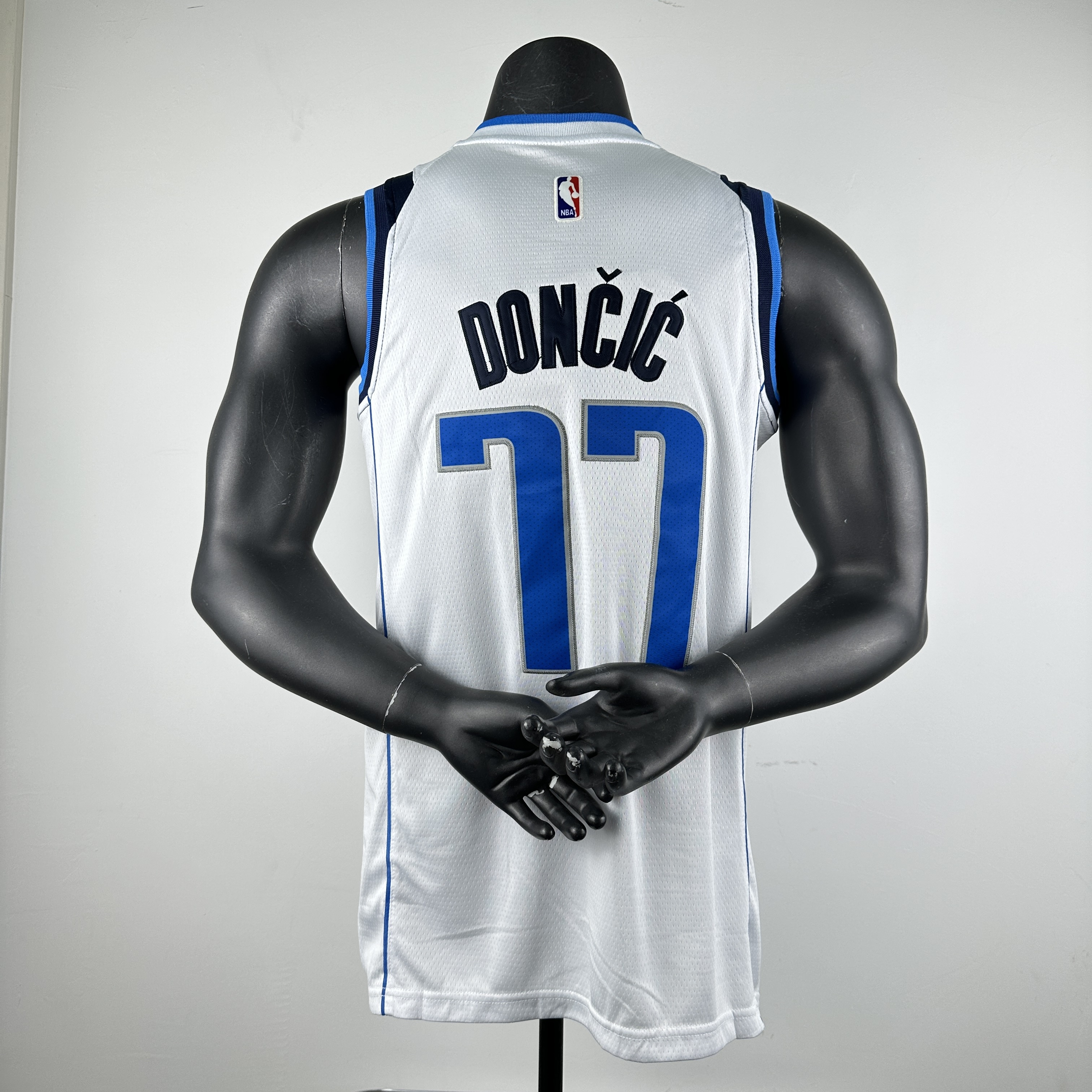 Embroidery Mavericks White No. 77 Doncic