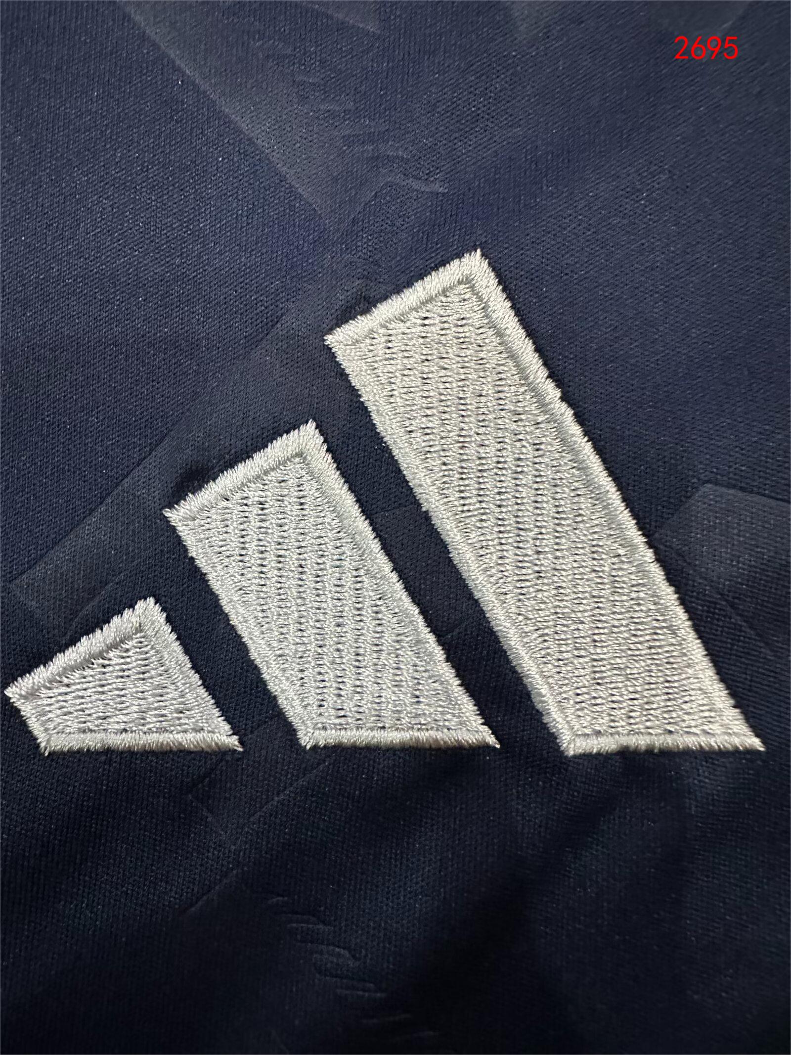 2024/25 Manchester United Away Shirt - Fans Edition