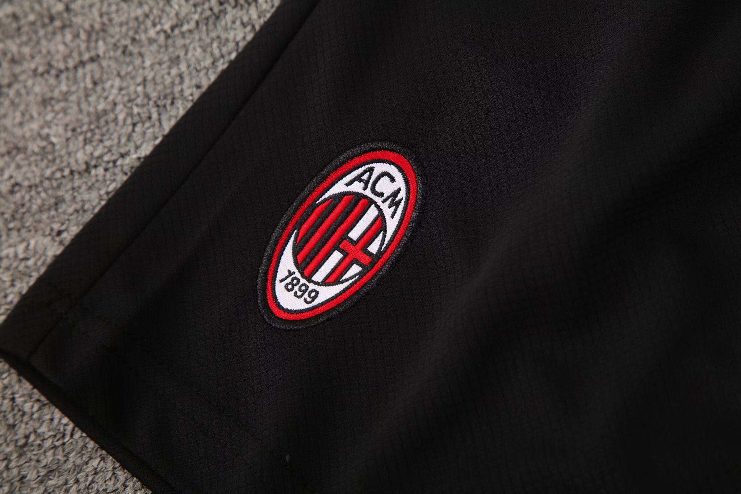 2024/25 AC Milan training kit - Adult Set