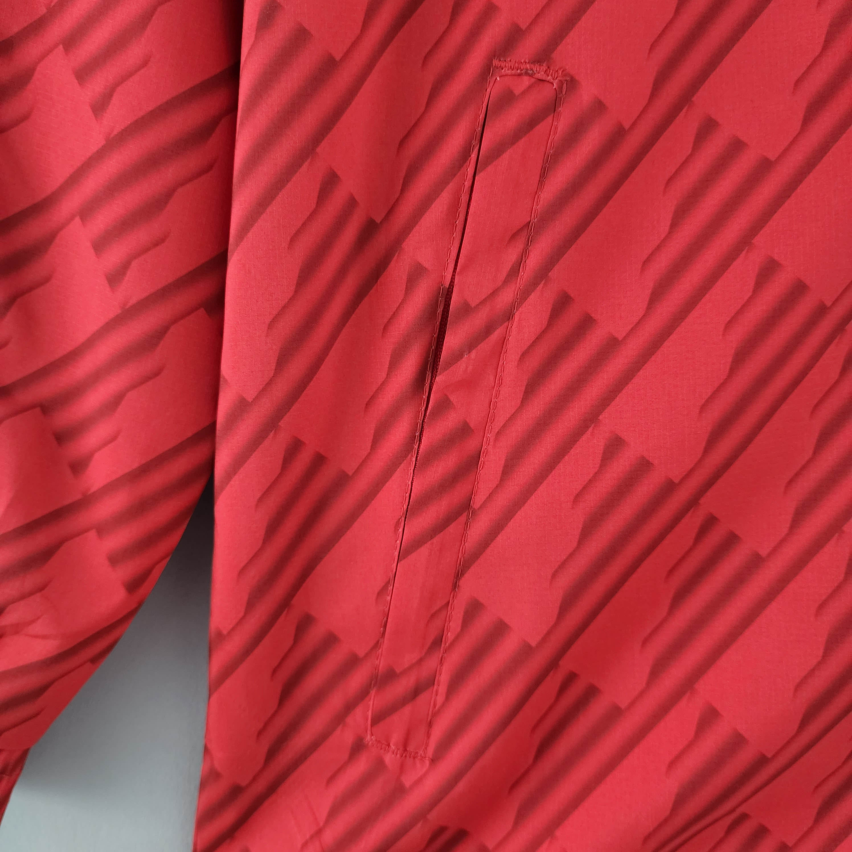 2022/2023 Manchester United Windbreaker Red White Edge