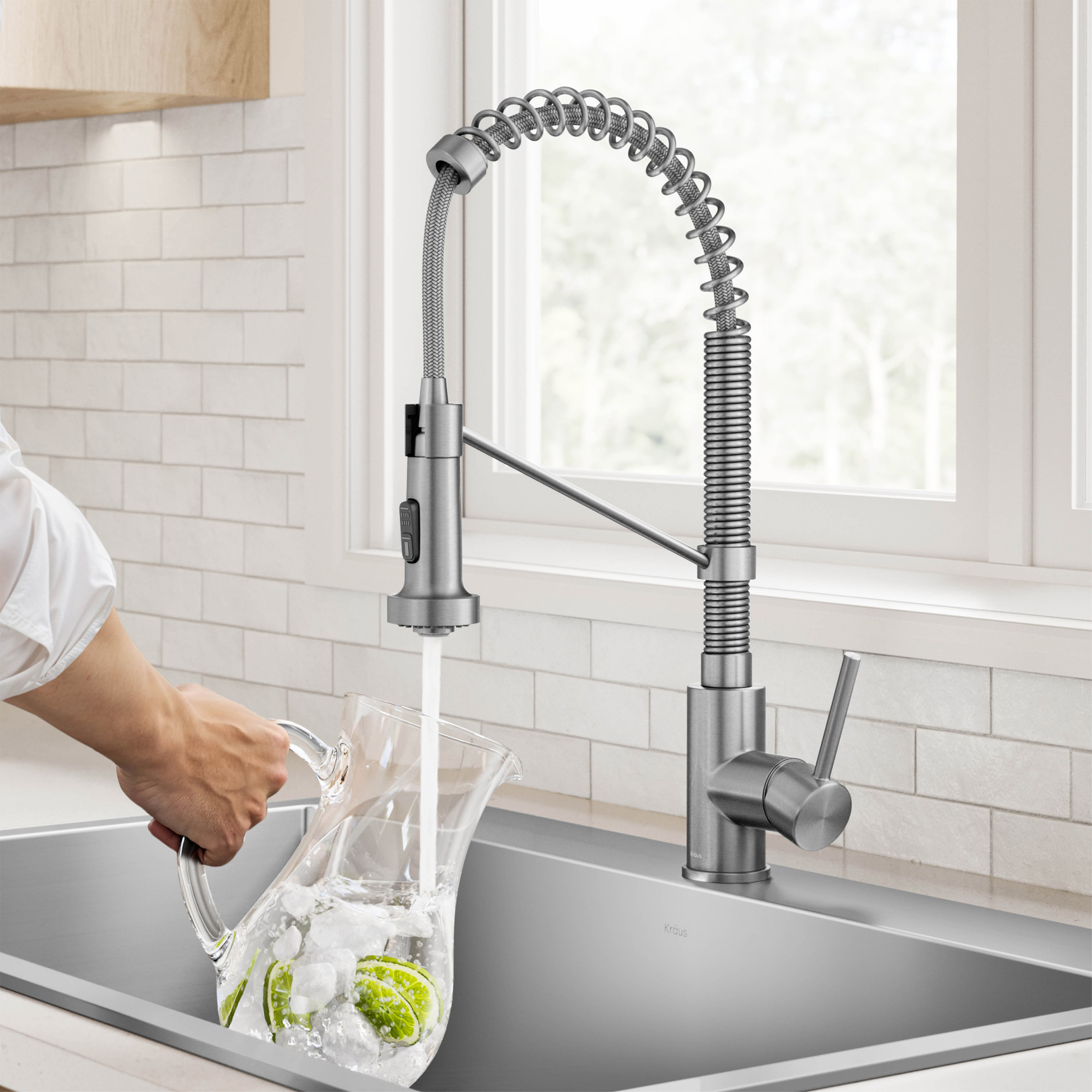 KRAUS 33' Top Mount Single Bowl Kitchen Sink with Commercial Pull Down Faucet