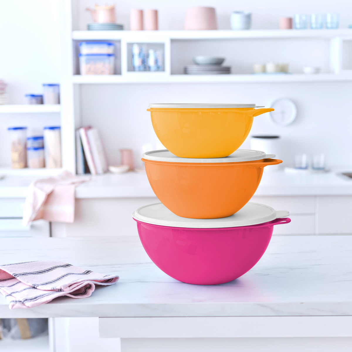 Tupperware 6-piece Thatsa Bowl Set