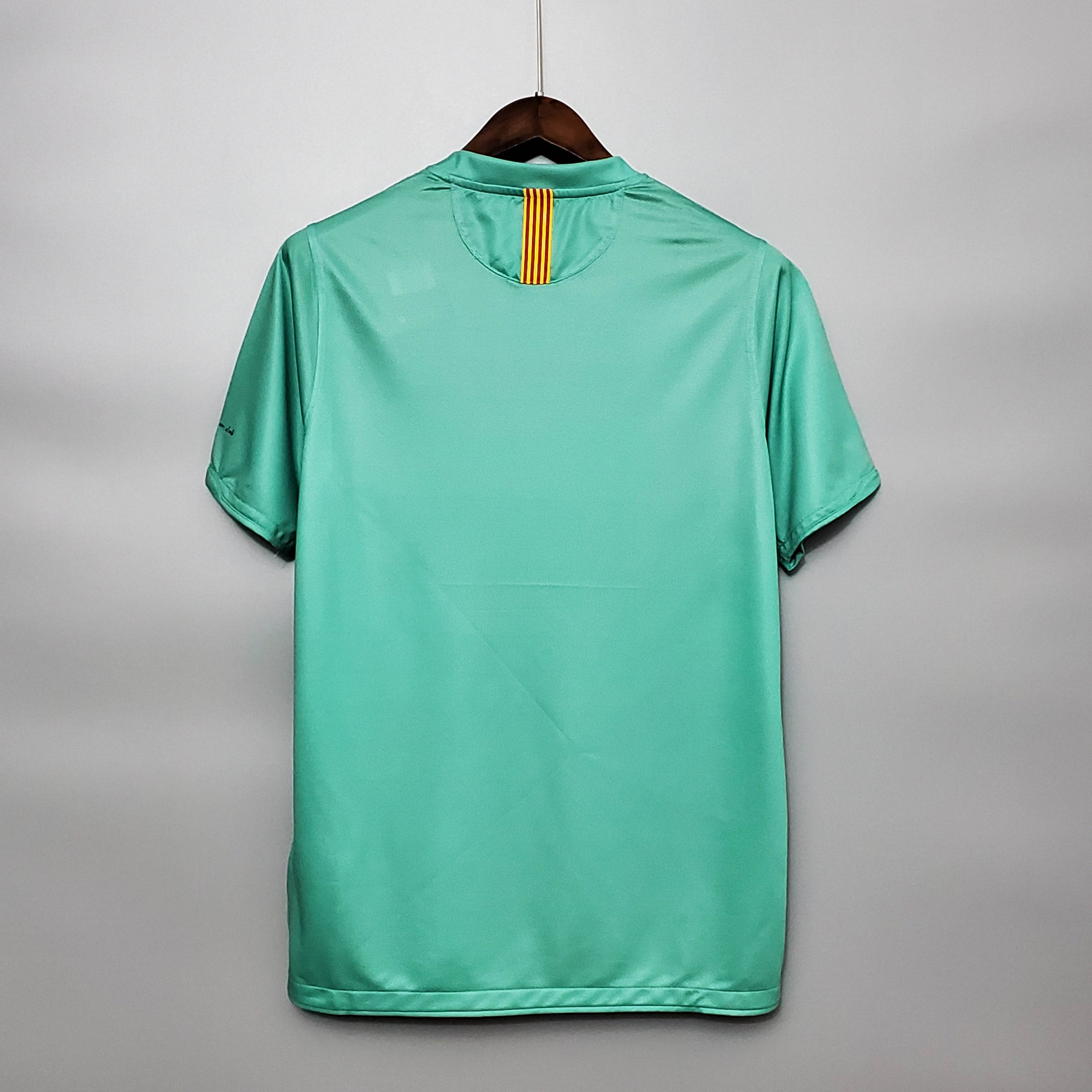 2010/2011 Retro Barcelona Away Football Shirt 1:1 Thai Quality - Fans Edition