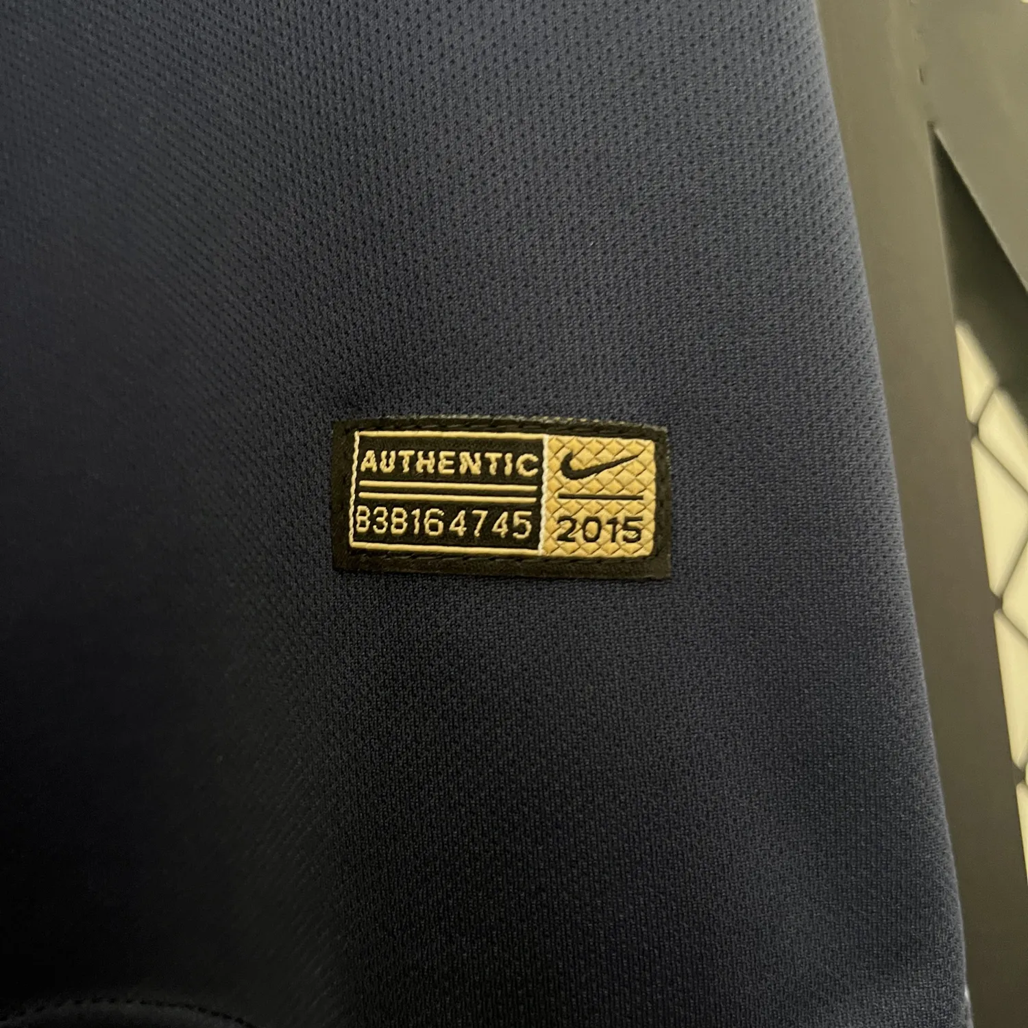 2015/16 Manchester City away retro jersey - Fans Edition