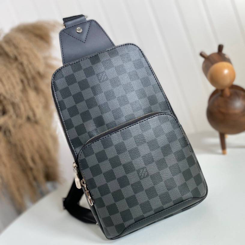 LV Avenue Slingbag