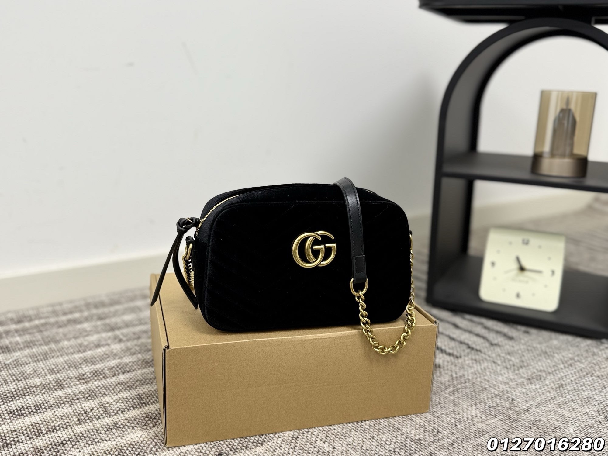 Gucci GG Marmont Small Velvet Shoulder Bag
