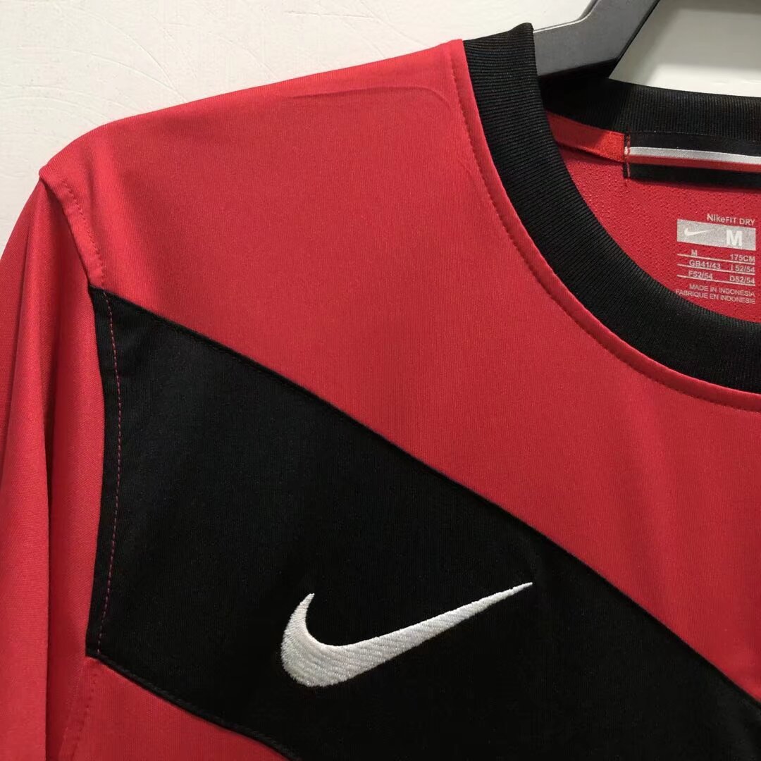 2010 Manchester United Home Long Sleeve Retro Jersey - Fans Edition