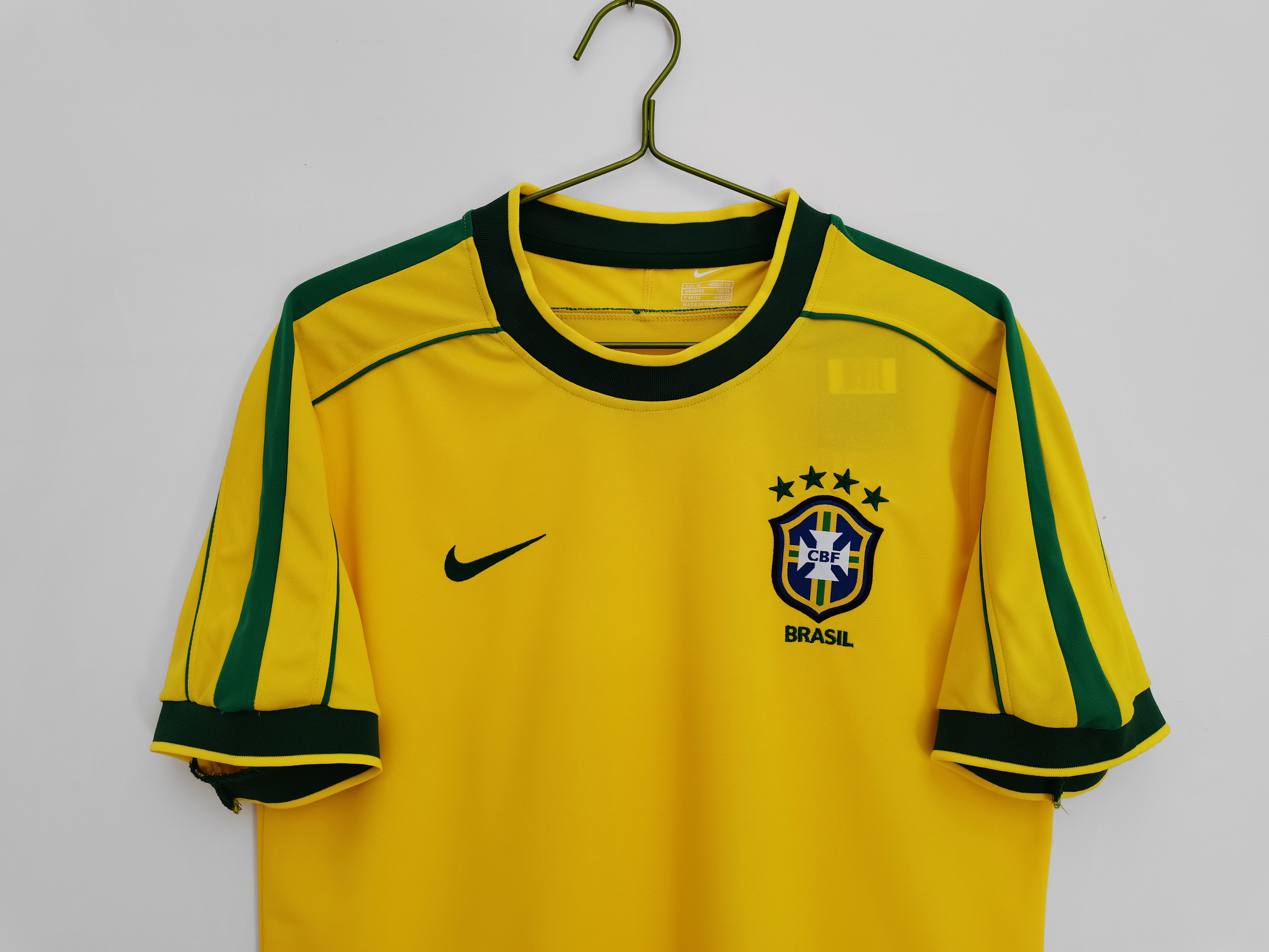 1998 Brazil home retro jersey 1:1 Thai quality - Fans Edition