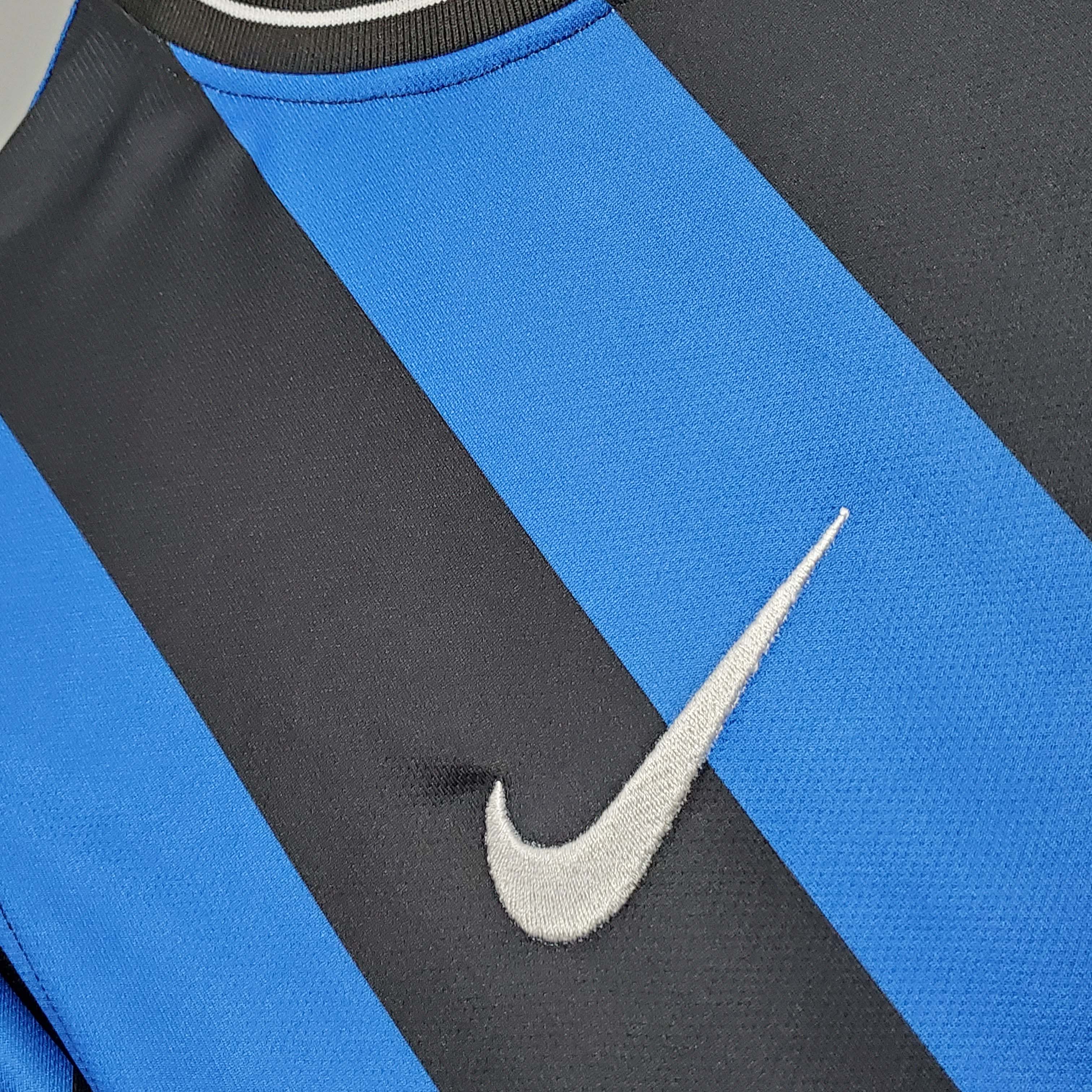 2009/10 Inter Milan Home Retro Shirt - Fans Edition