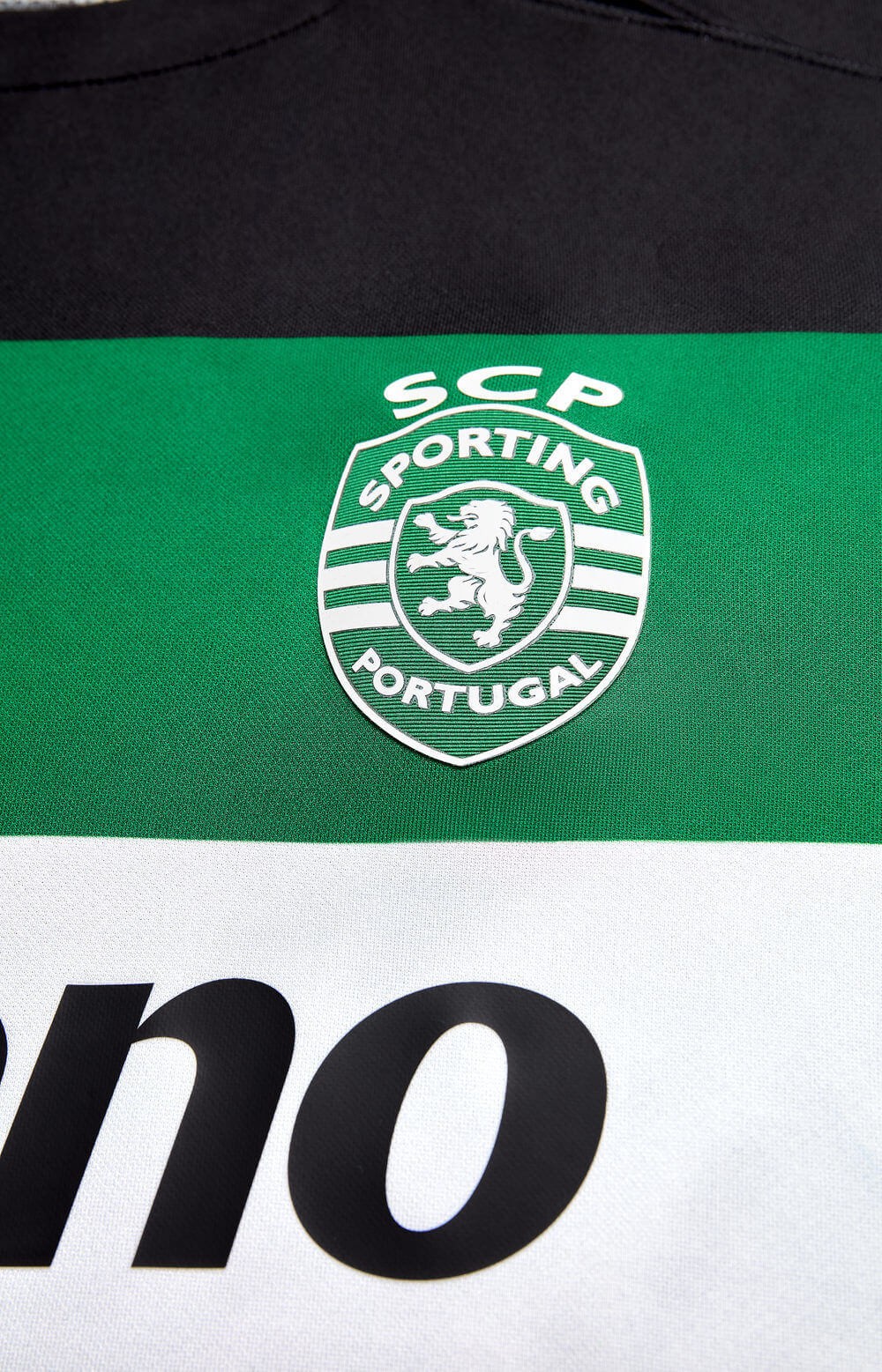 Sporting CP 2024-25 Thuistenue