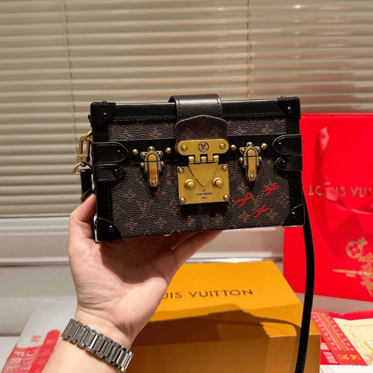 Louis Vuitton Petite Malle Monogram 7.9 Inches