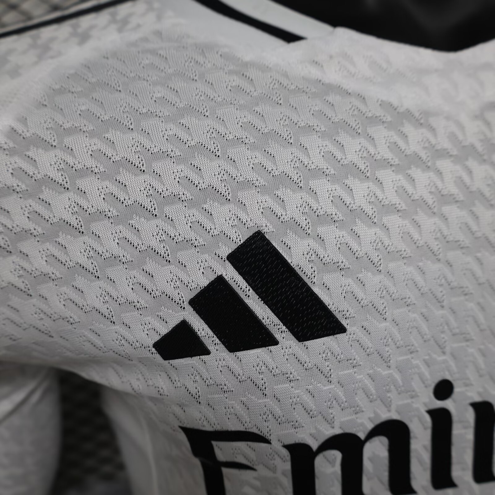 2024/25 Real Madrid Home Long Sleeve Shirt - Player Version