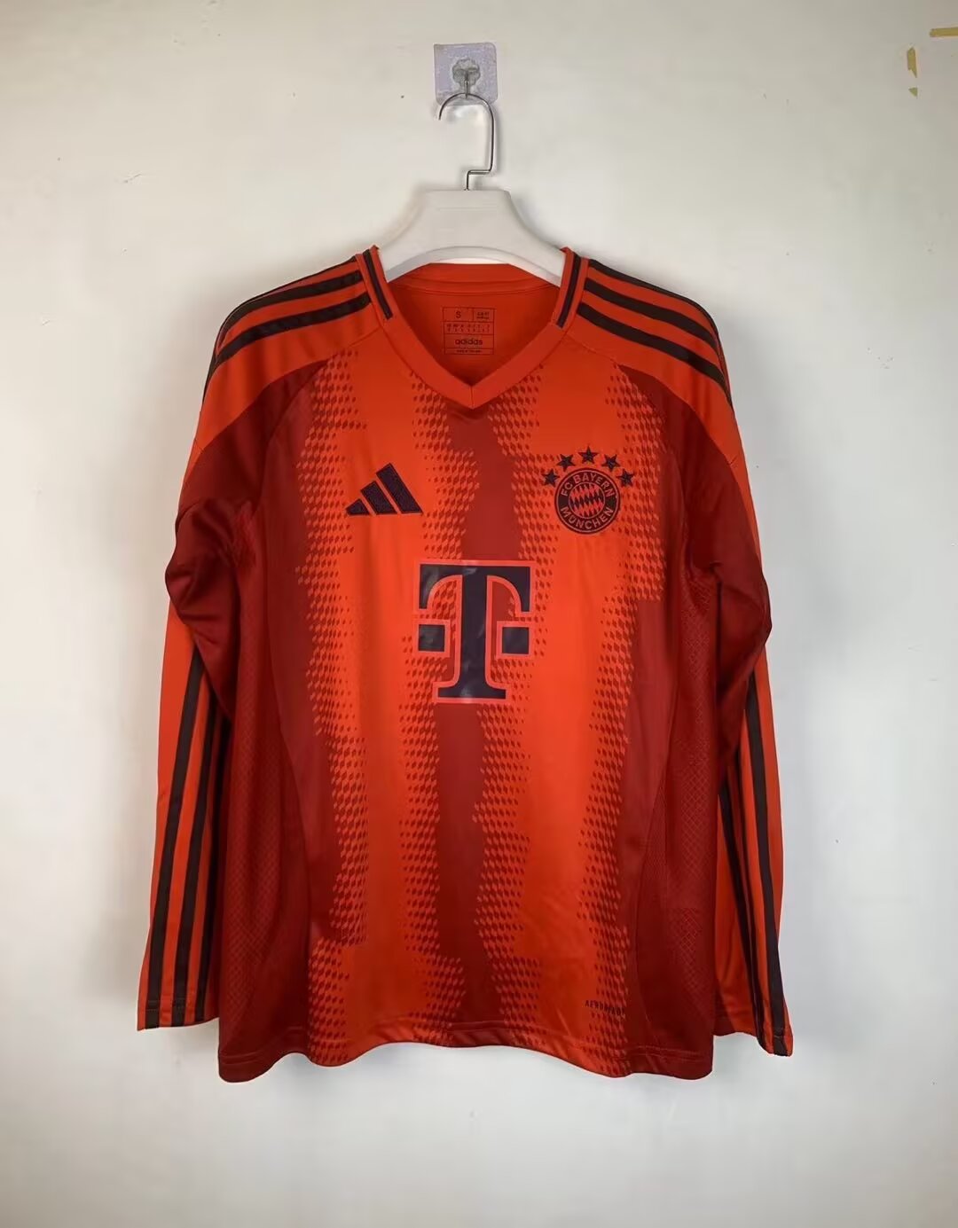2024/2025 Long Sleeve Bayern Munich Home Football Jersey 1:1 Thai Quality