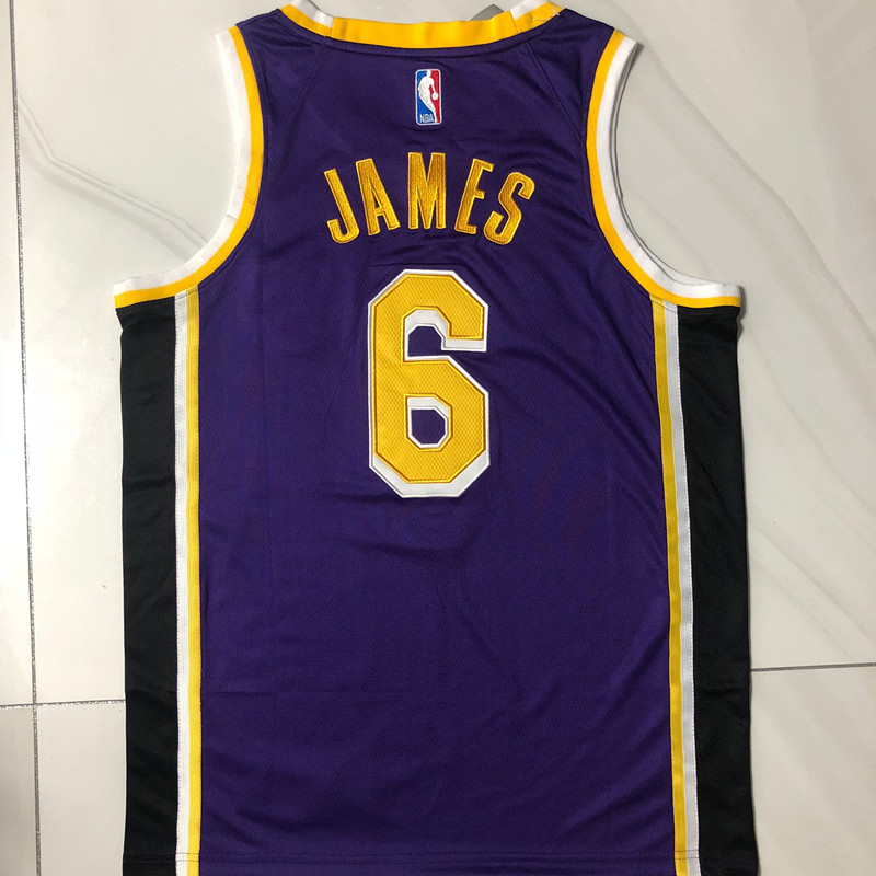 Los Angeles Lakers James Purple 6 MN