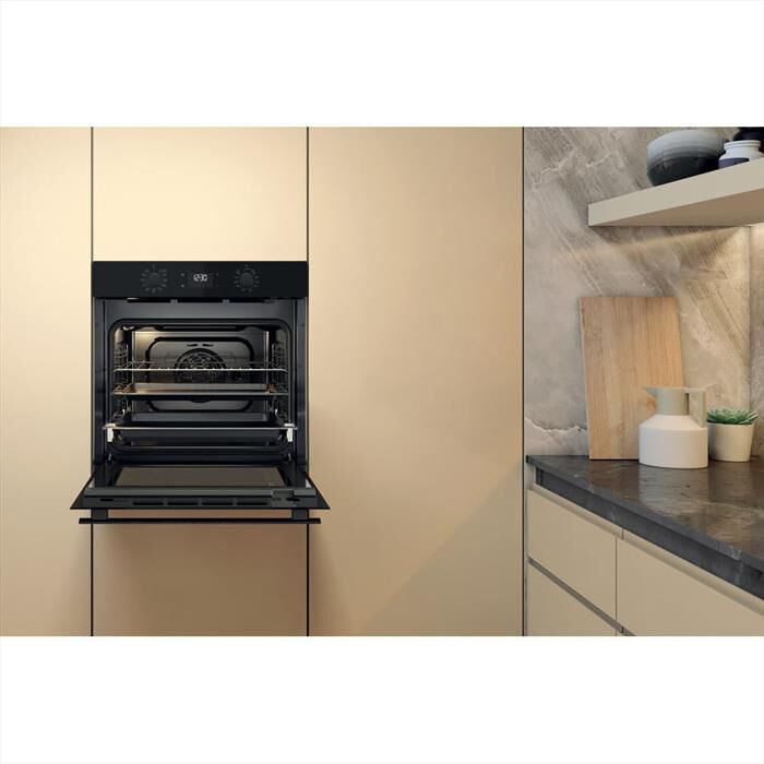 WHIRLPOOL - Forno multifunzione OMR58HU1B Classe A+ 71lt