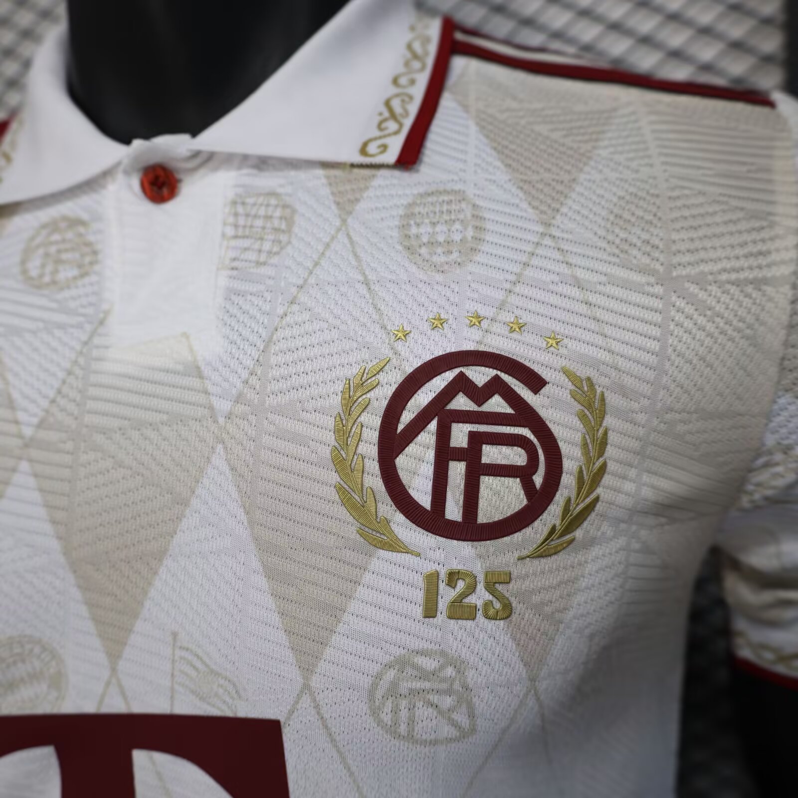 2025/2026 Player Version Bayern Munich 125th Anniversary White Edition Football Shirt 1:1 Thai Quality