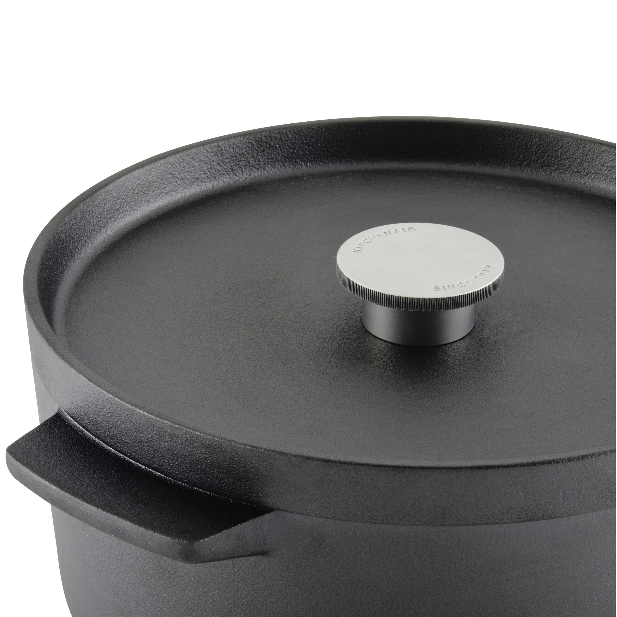 KitchenAid Seasoned Cast 6 Quart Iron Induction Dutch Oven Casserole, Metal Utensil, Broiler and Oven Safe to 500��F, Cast Iron Black
