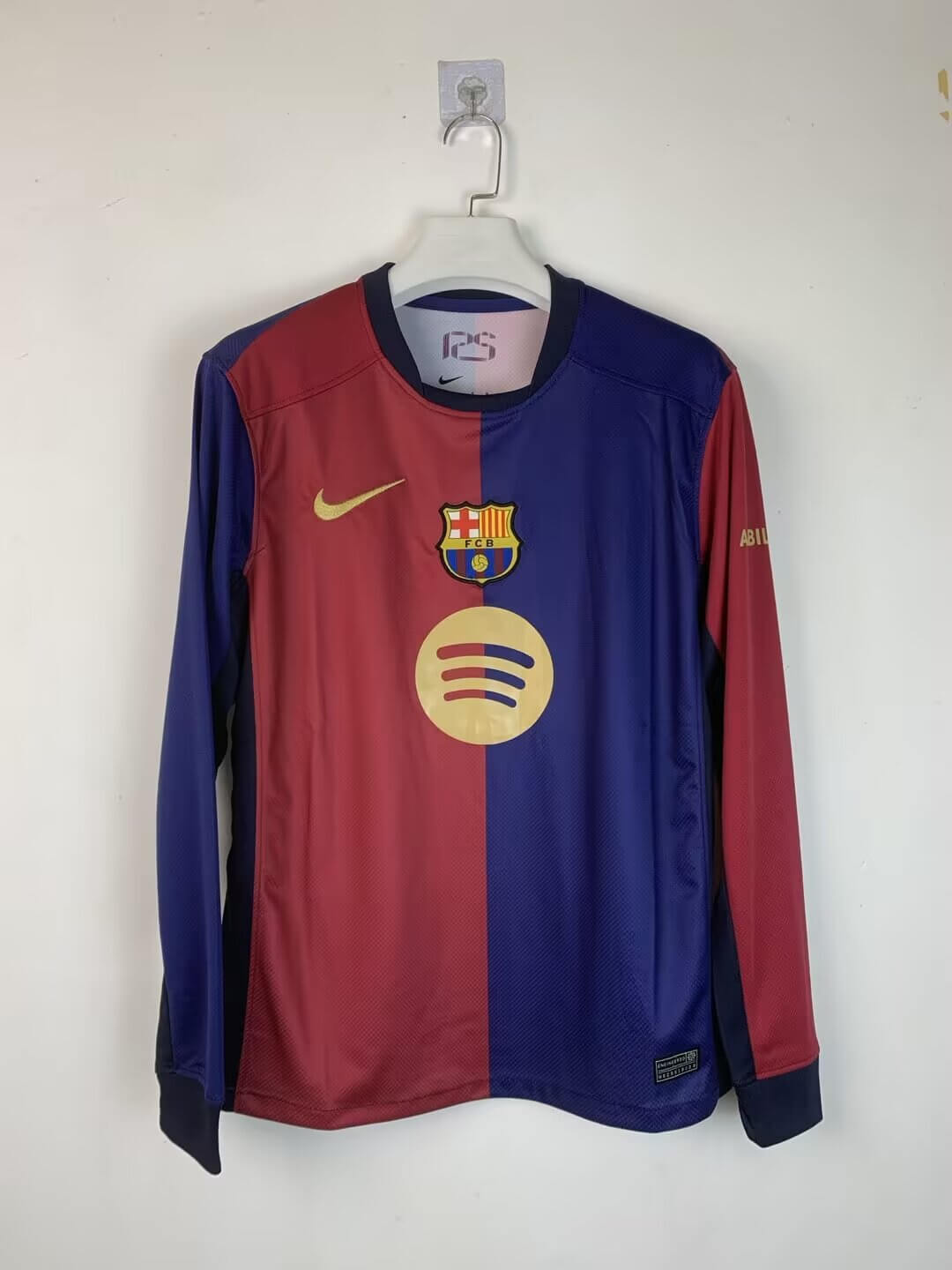 2024/2025 Long Sleeve Barcelona Home Soccer Jersey 1:1 Thai Quality