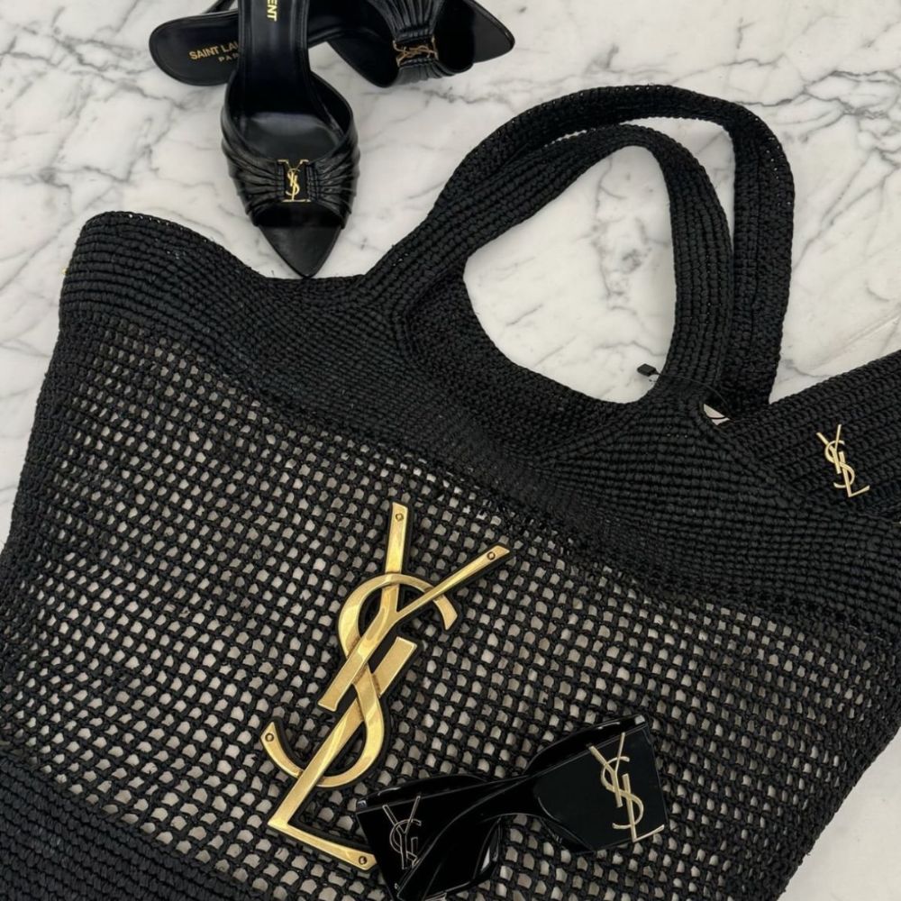 Saint Laurent Icare In Raffia Black 17.7 Inches 772191GAAFM1000