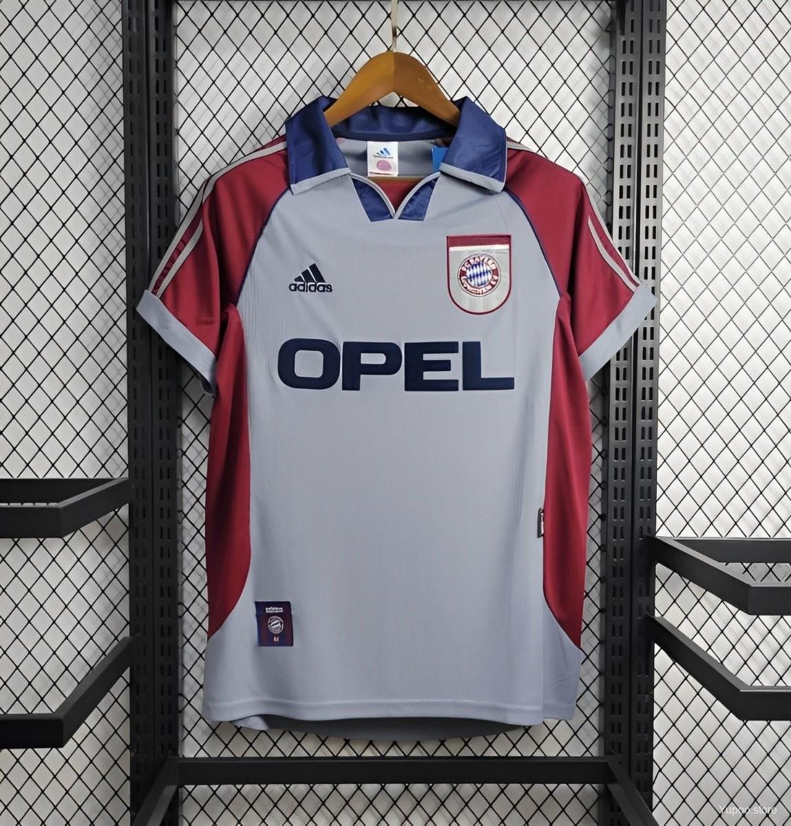 Retro Bayern Munich 1998-99 Third Jersey