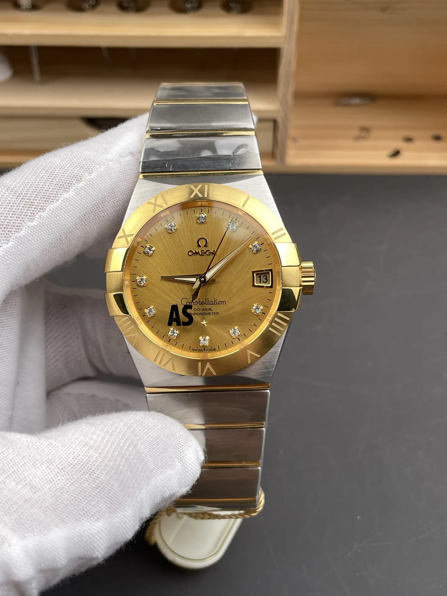 Omega Constellation Two-Tone Ladies 28mm