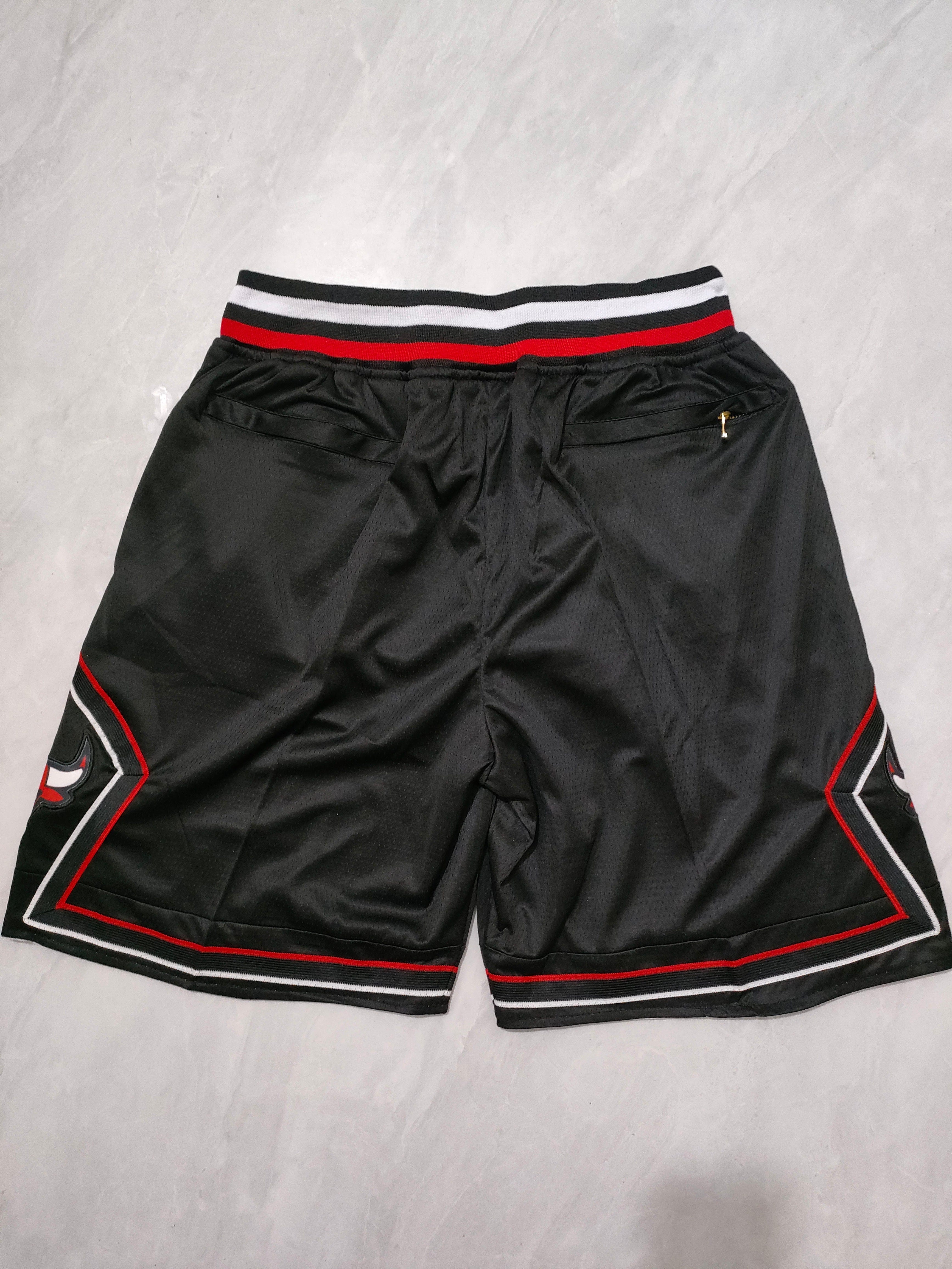 Chicago Bulls Black Regular Pocket