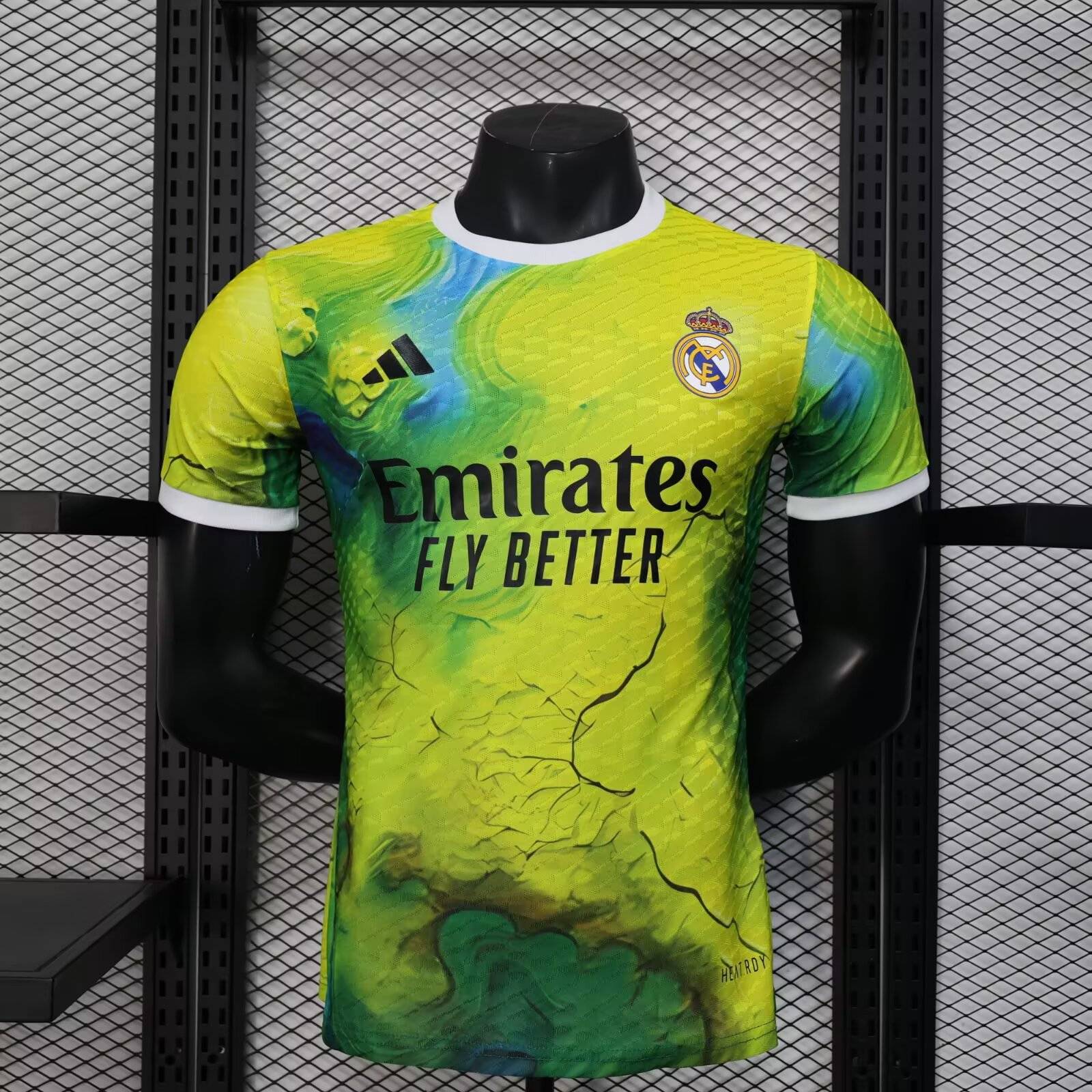 2025/2026 Player Version Real Madrid Special Edition Light Green Football Shirt 1:1 Thai Quality