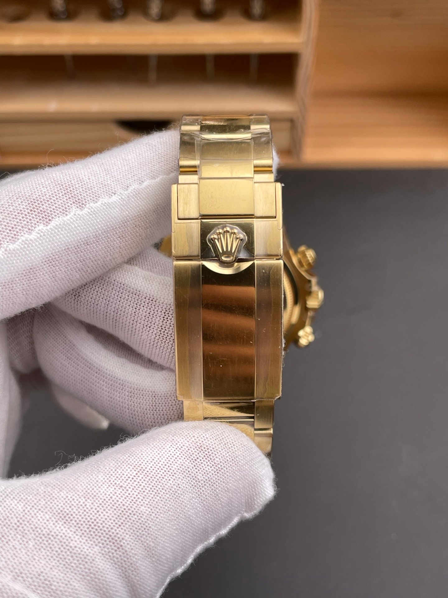 Rolex Daytona Black Gold Full Gold