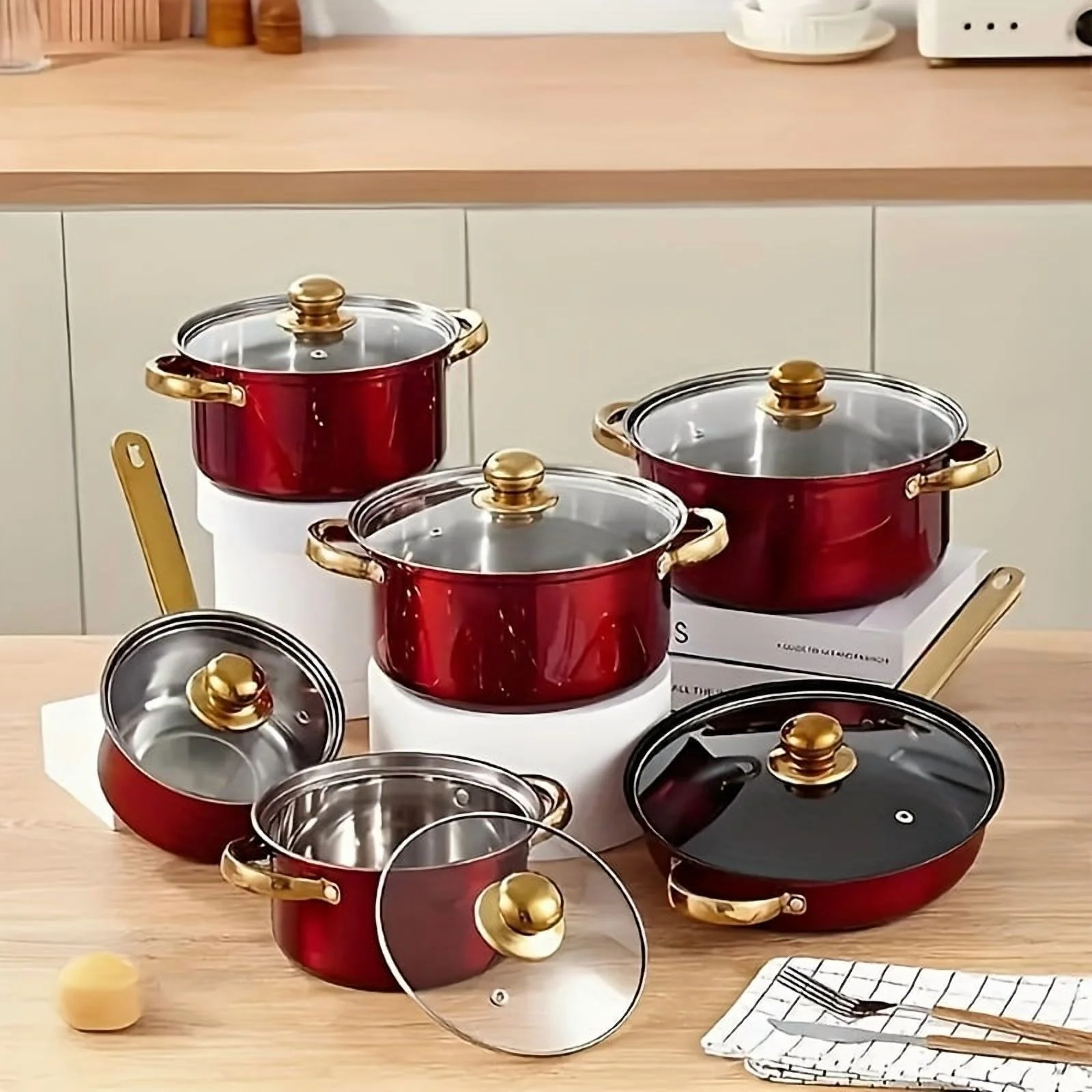 Red 18pcs Stainless Steel Cookware Set, Non-stick Cookware Set, Heat-resistant, Frying Pan, Saucepan, Stew Pot, Multifunctional, Stylish, Durable, Suitable For All Stoves