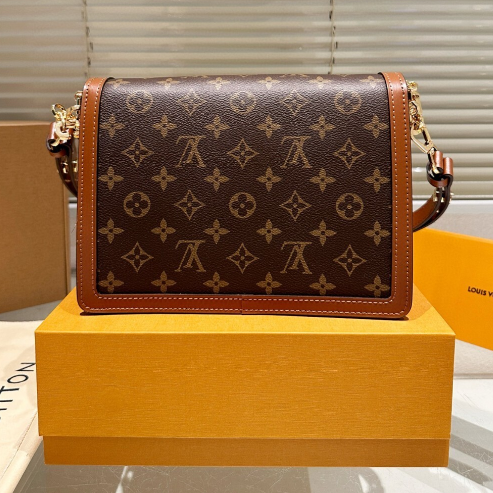 Louis Vuitton Dauphine PM Brown 7.9 Inches M45959