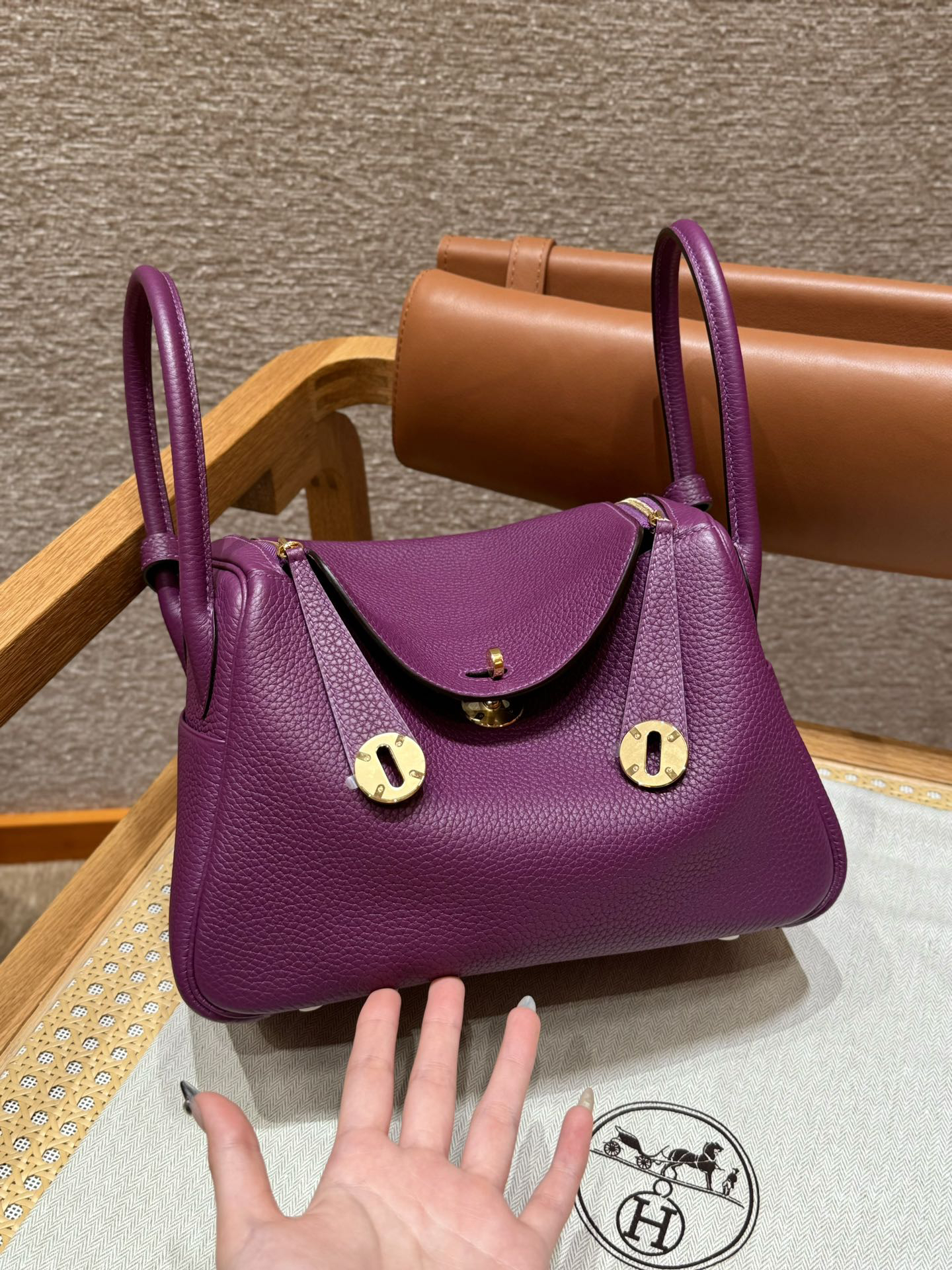 Hermes Lindy 19-26