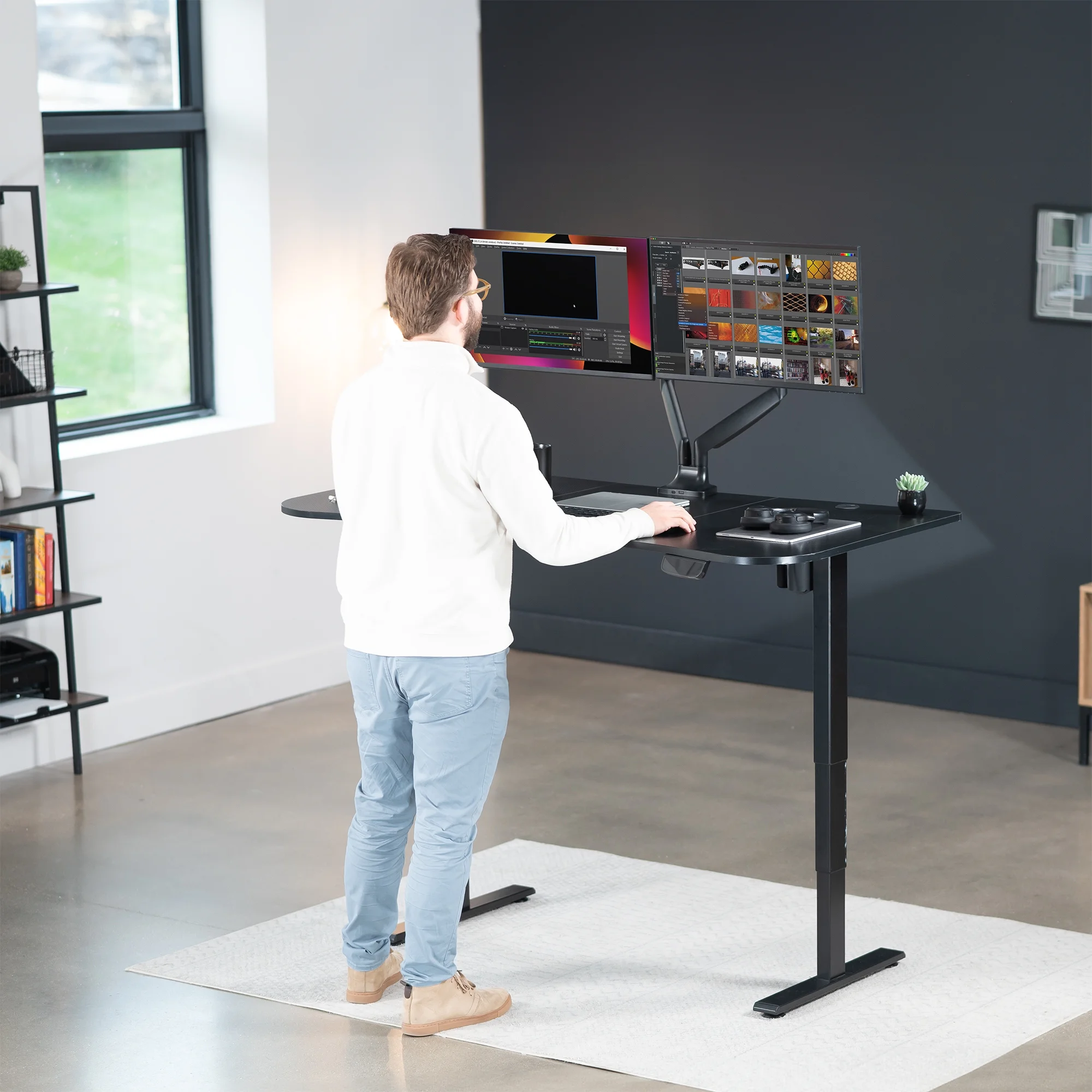 VIVO Reclaimed Wood / Black 63�?x 32�?Electric Height Adjustable Stand Up Desk